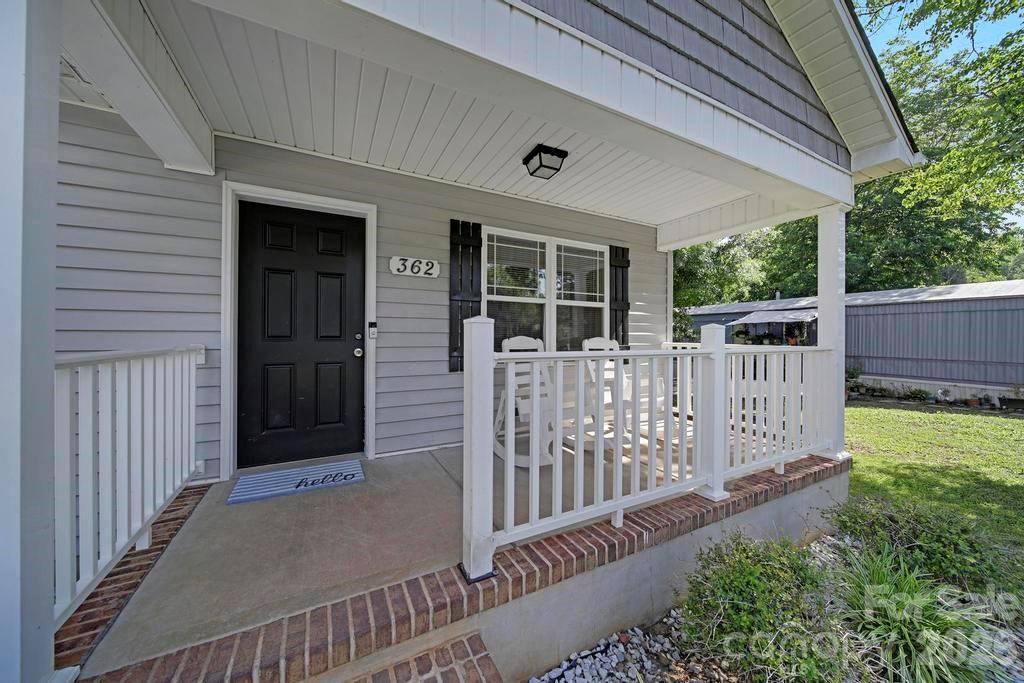 362 Sharpe Street — Mooresville