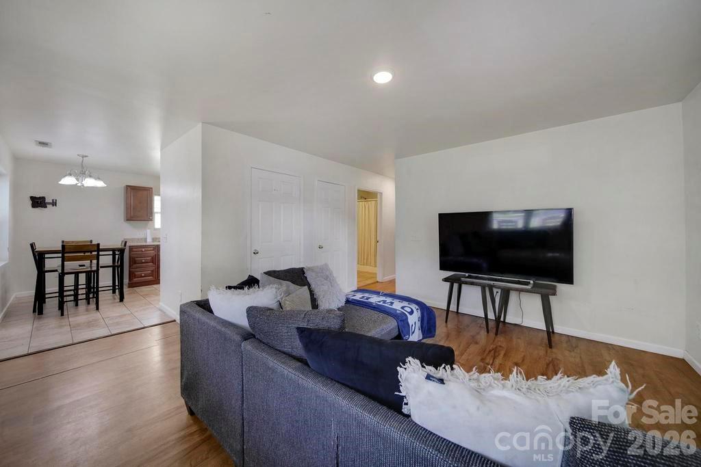 362 Sharpe Street — Mooresville