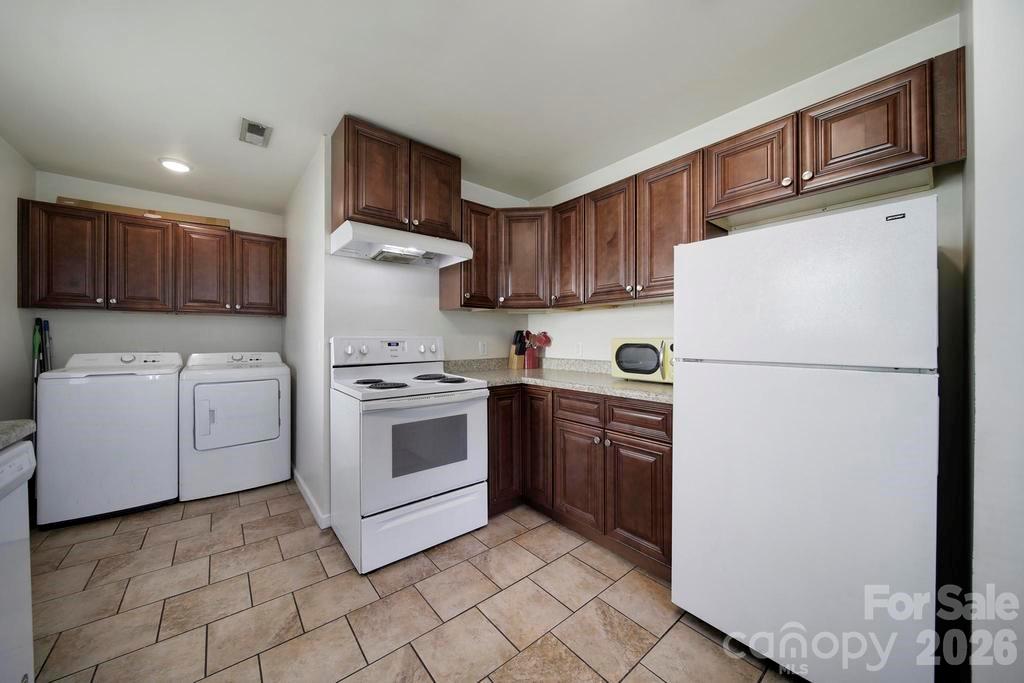 362 Sharpe Street — Mooresville