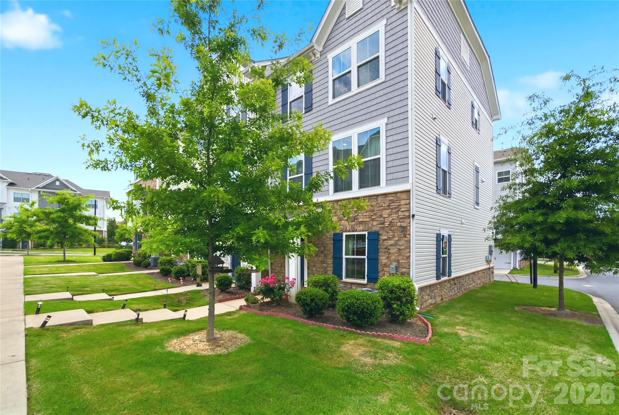 9116 Mallard Mills Drive — Charlotte