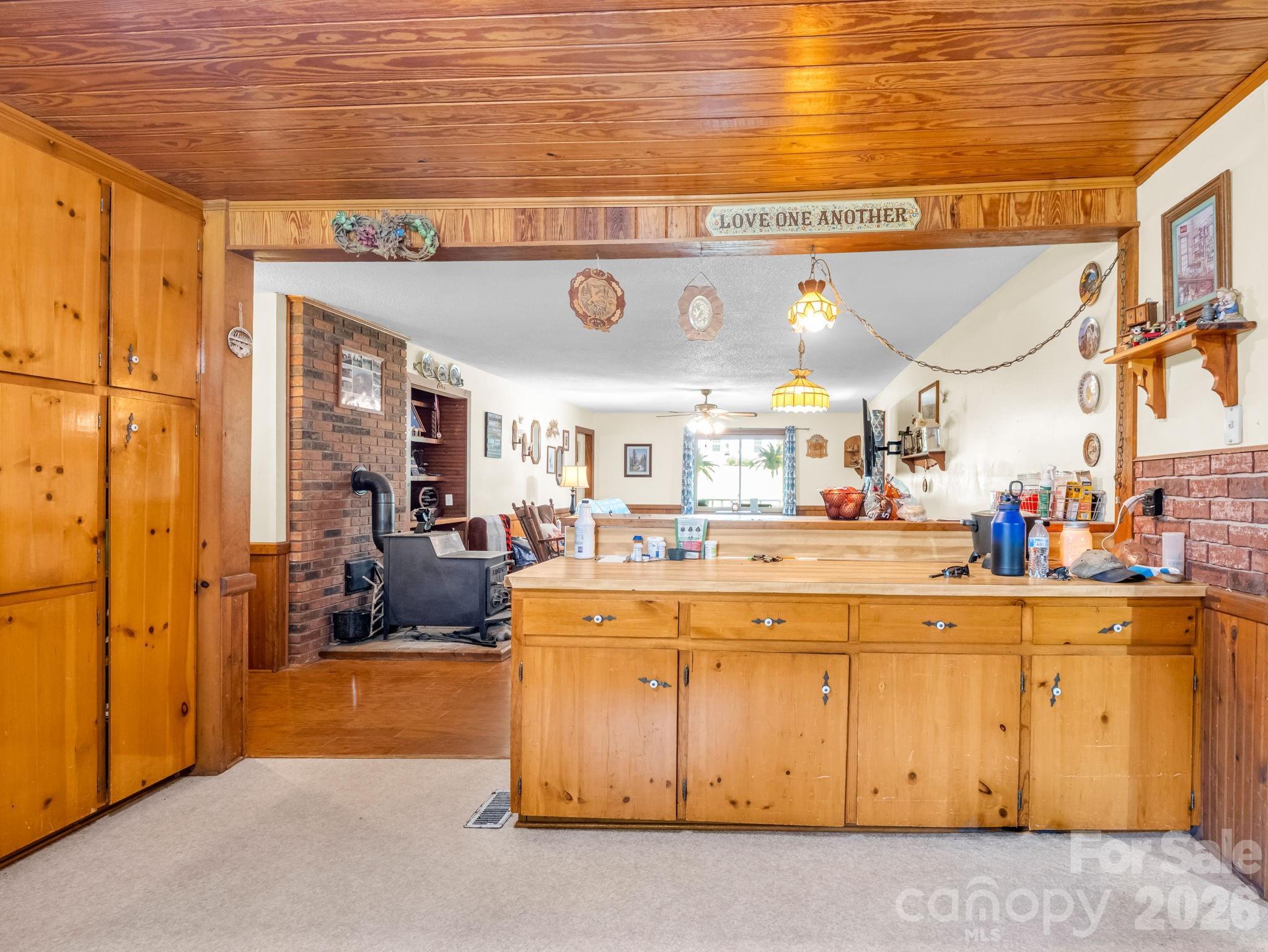 202 Sunset Memorial Road — Forest City