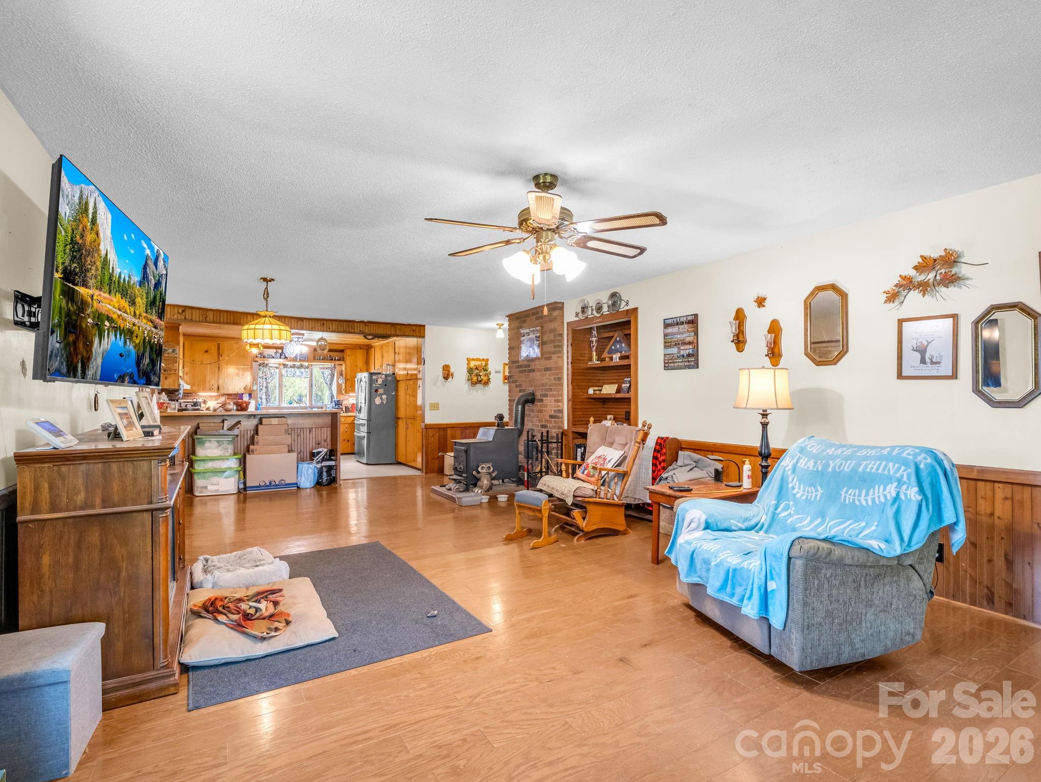 202 Sunset Memorial Road — Forest City