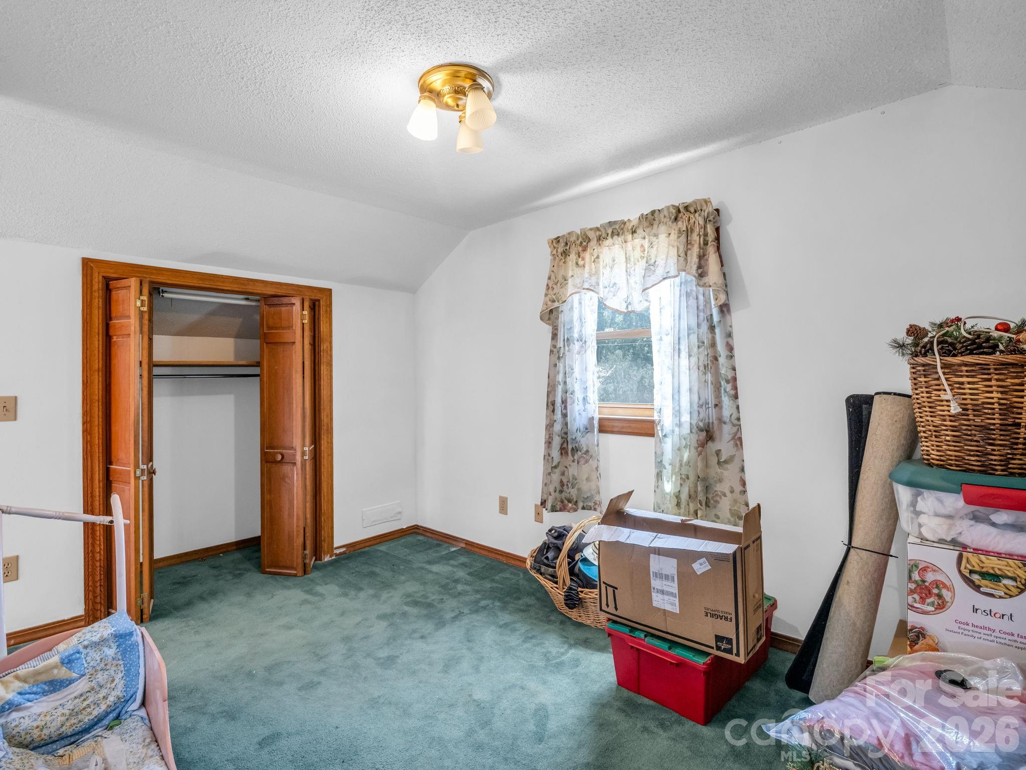 202 Sunset Memorial Road — Forest City