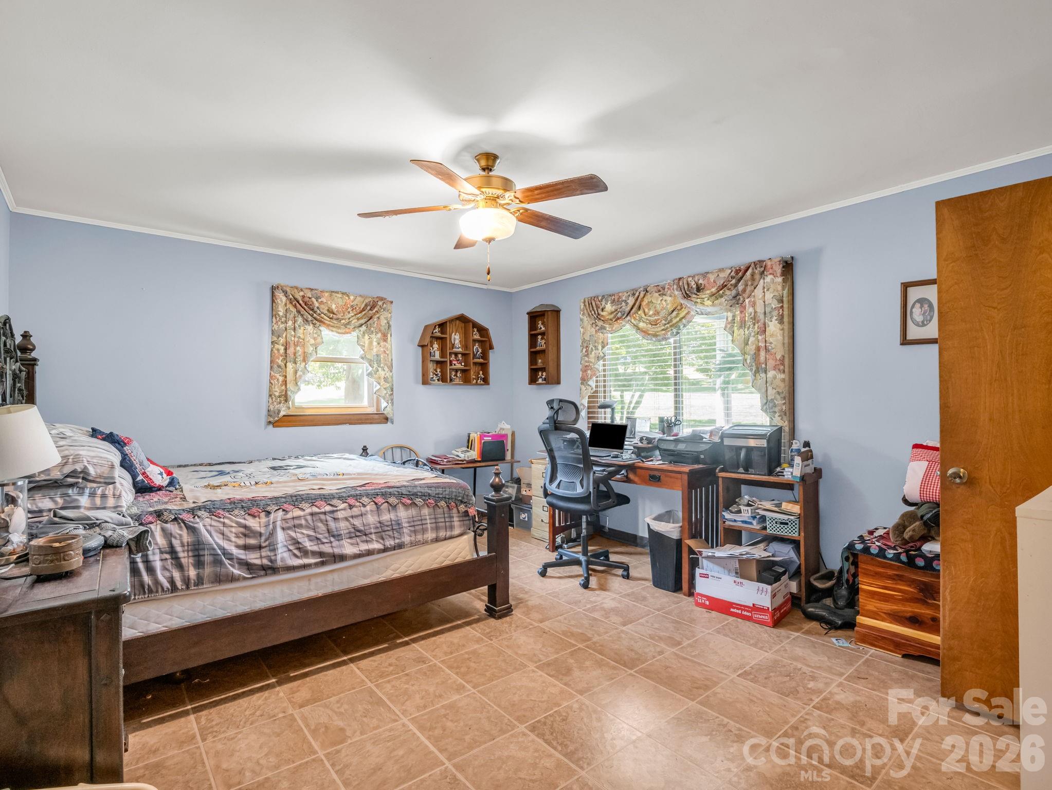 202 Sunset Memorial Road — Forest City
