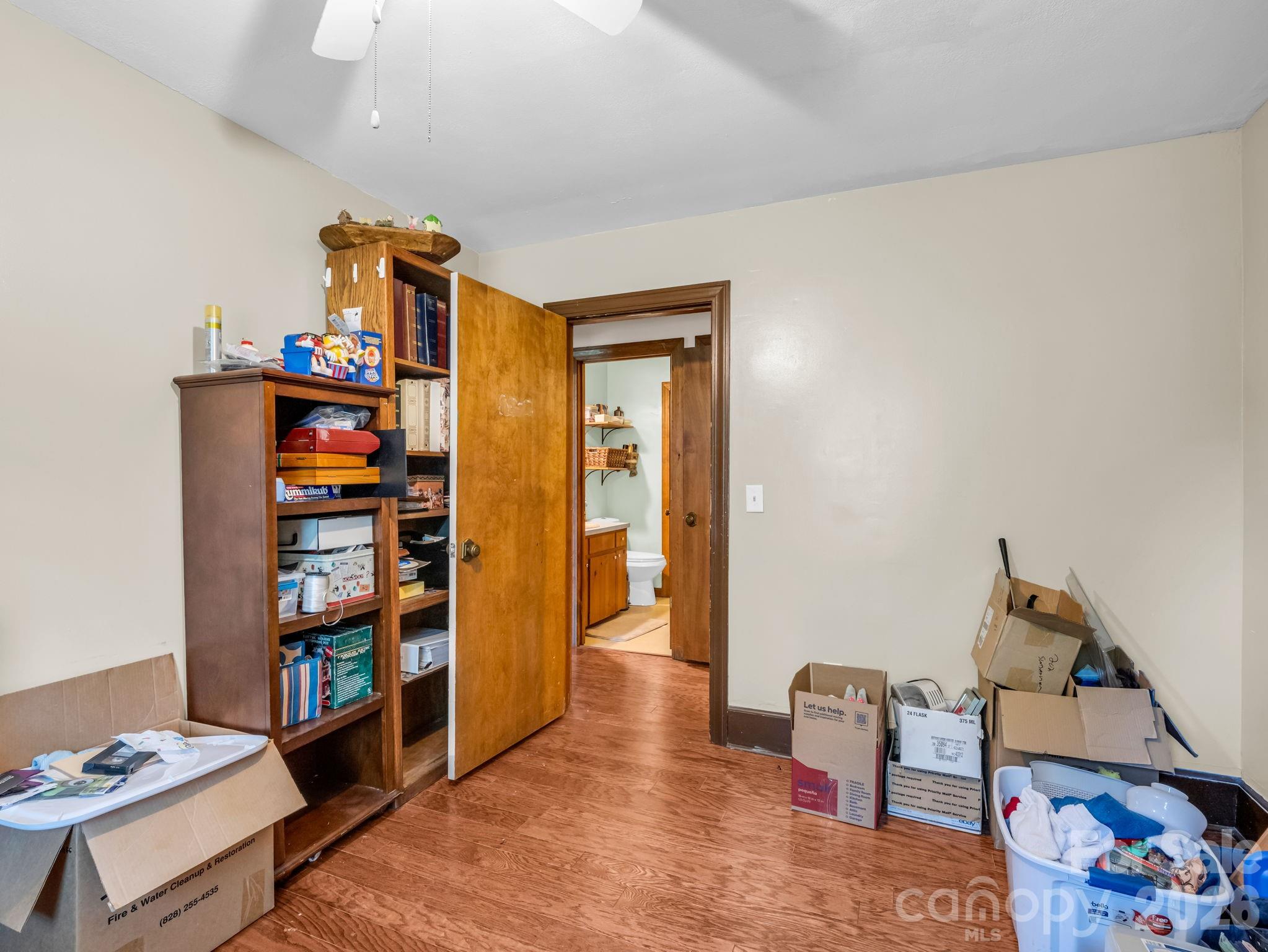 202 Sunset Memorial Road — Forest City