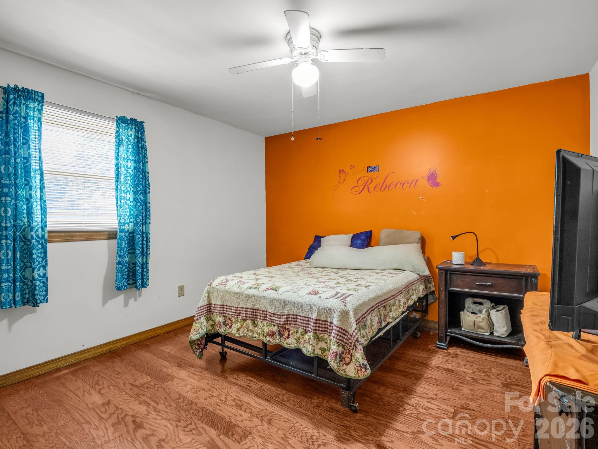 202 Sunset Memorial Road — Forest City