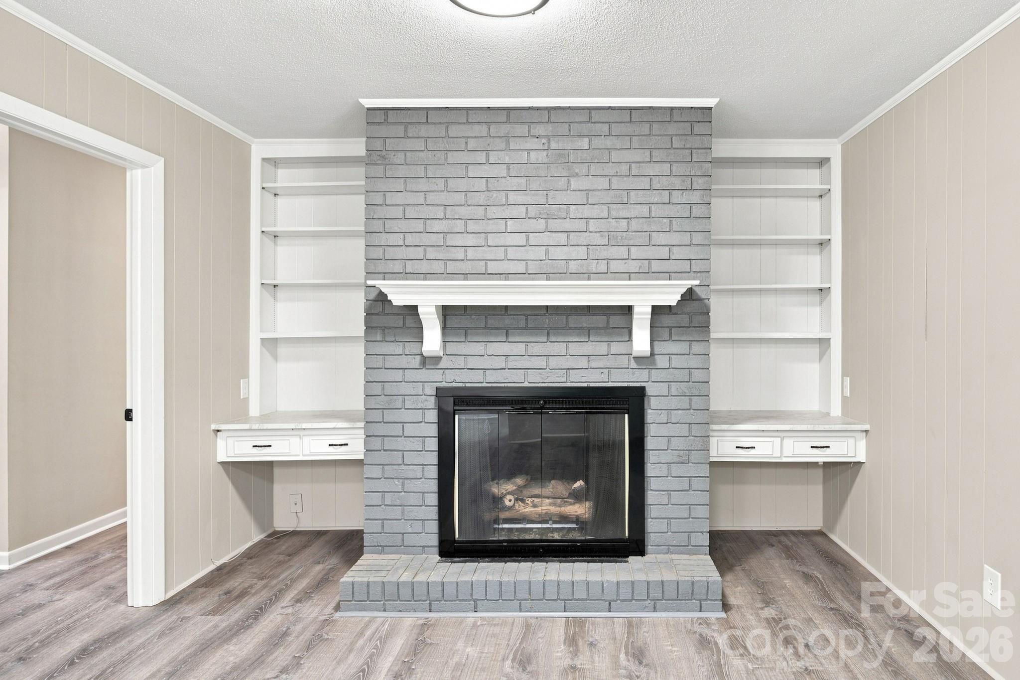 803 E 24th Street — Newton