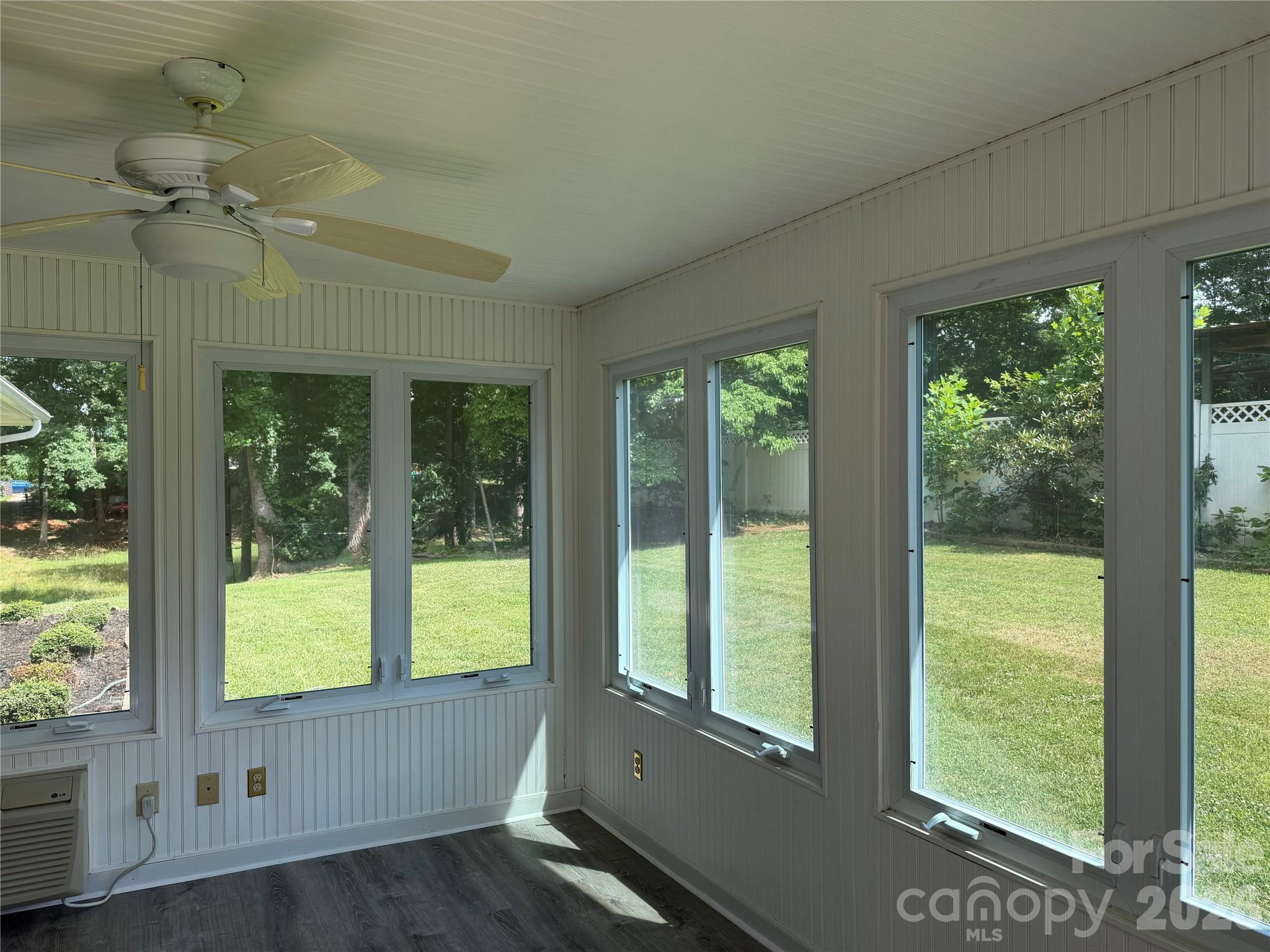 803 E 24th Street — Newton