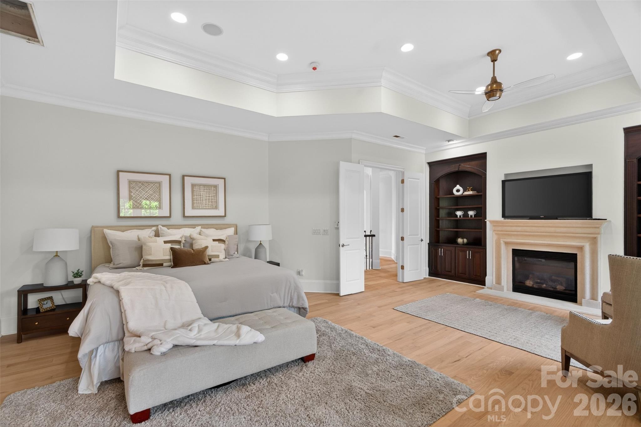 2132 Foxcroft Woods Lane — Charlotte