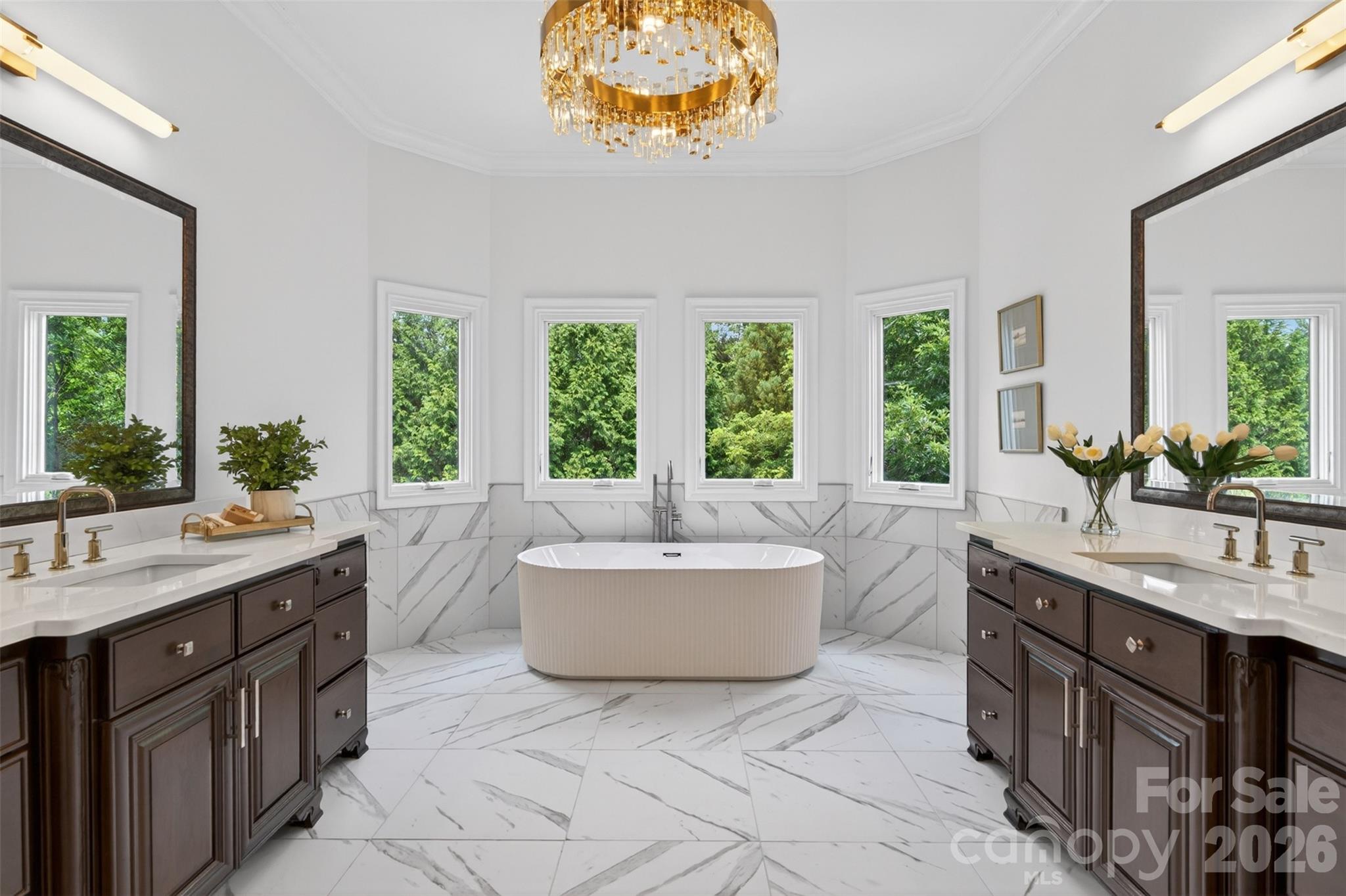 2132 Foxcroft Woods Lane — Charlotte