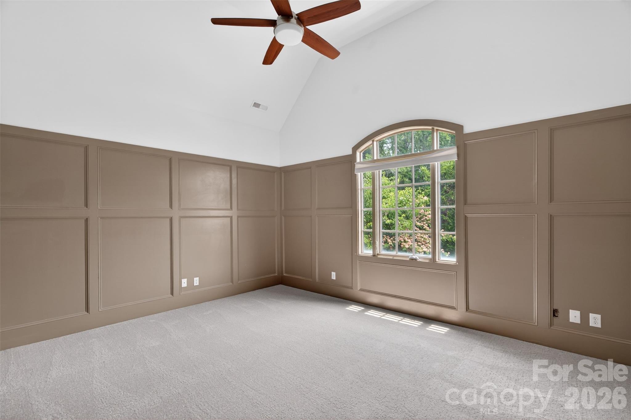 2132 Foxcroft Woods Lane — Charlotte