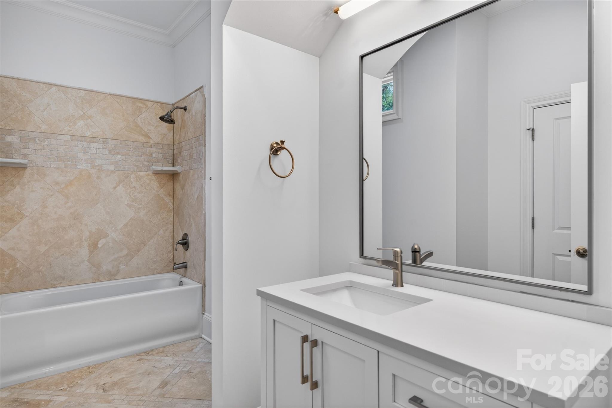 2132 Foxcroft Woods Lane — Charlotte