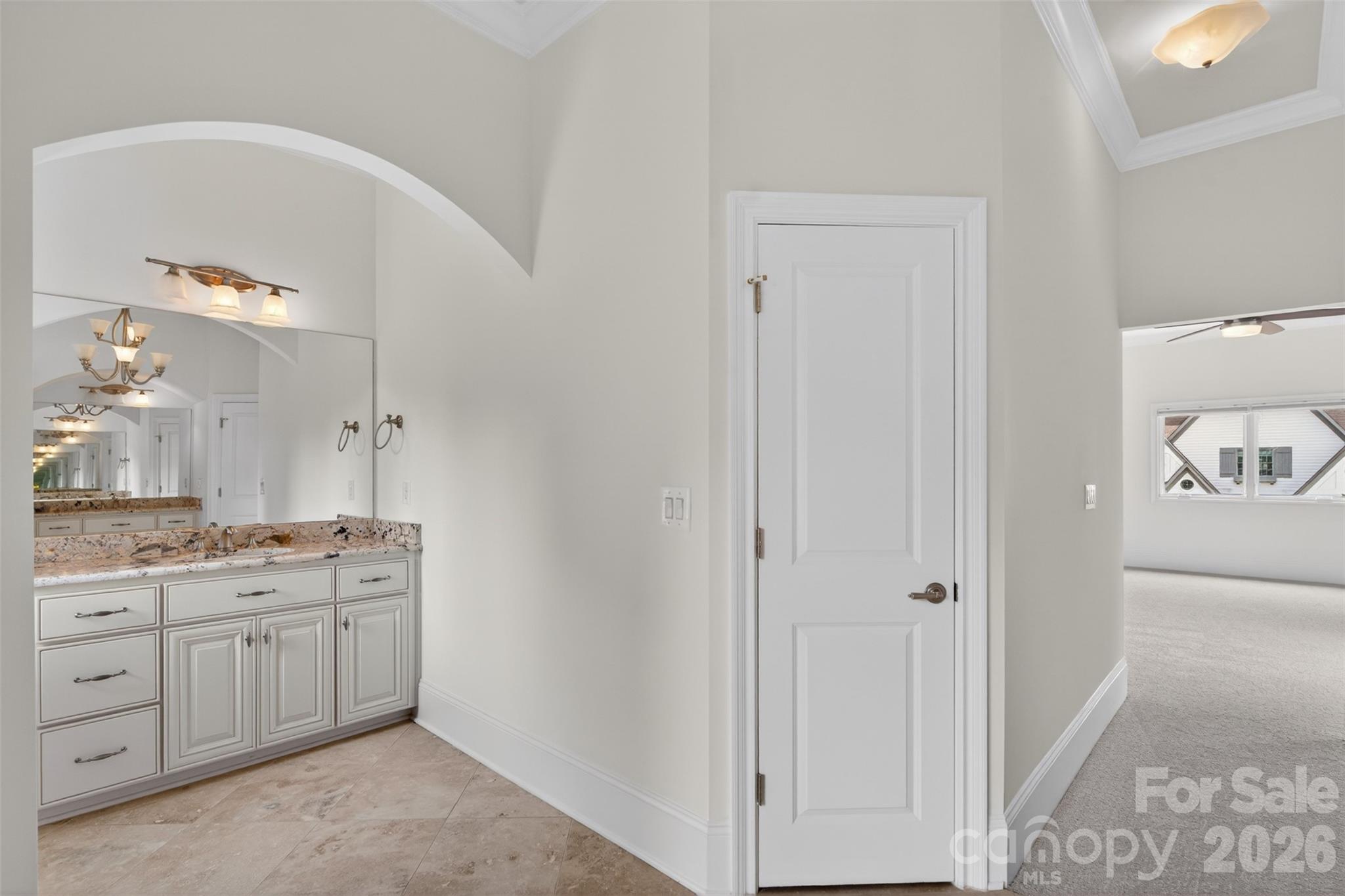 2132 Foxcroft Woods Lane — Charlotte