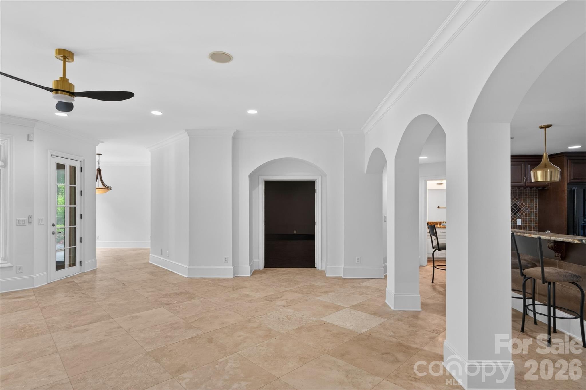 2132 Foxcroft Woods Lane — Charlotte