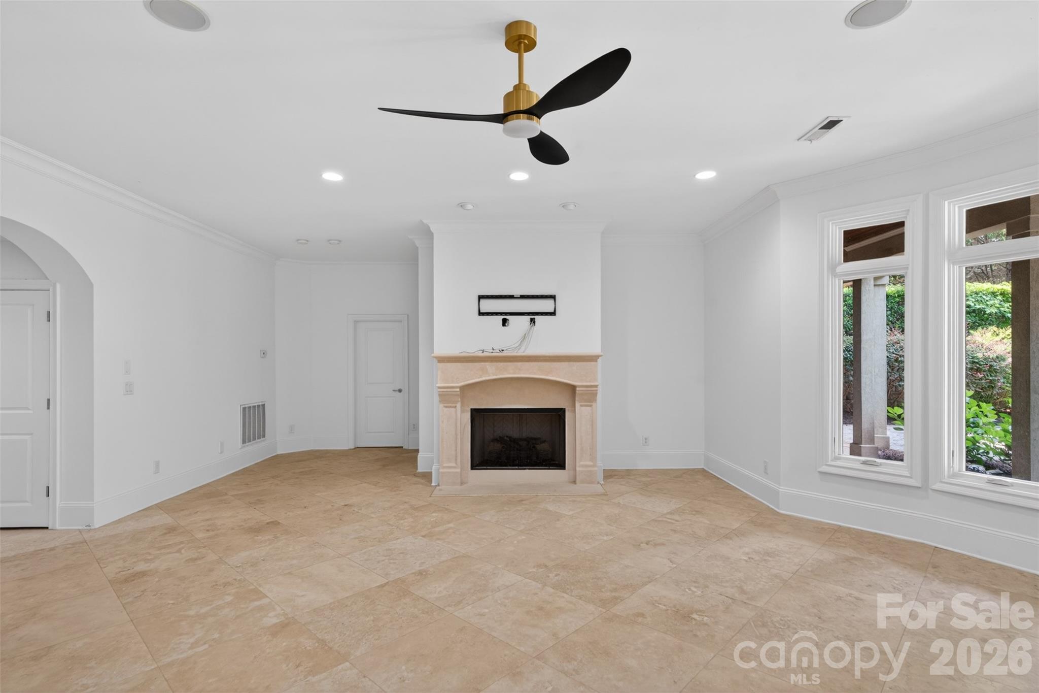 2132 Foxcroft Woods Lane — Charlotte