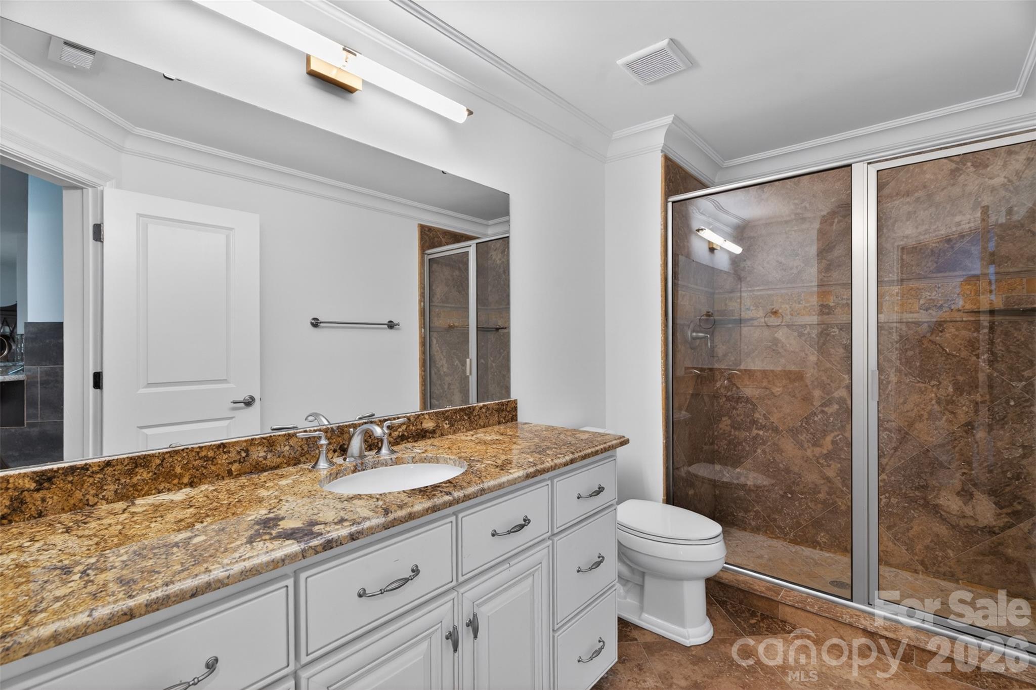 2132 Foxcroft Woods Lane — Charlotte