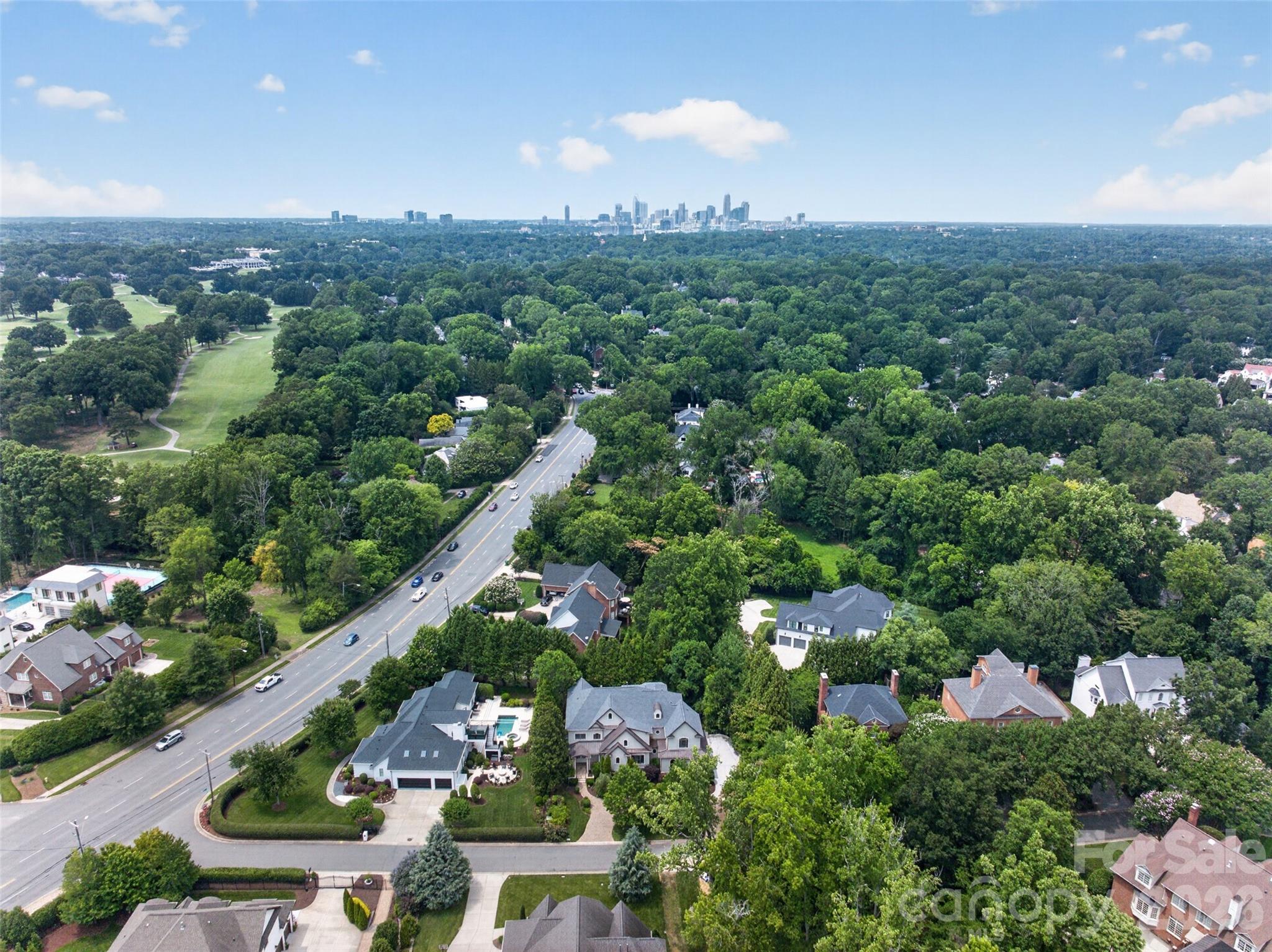2132 Foxcroft Woods Lane — Charlotte