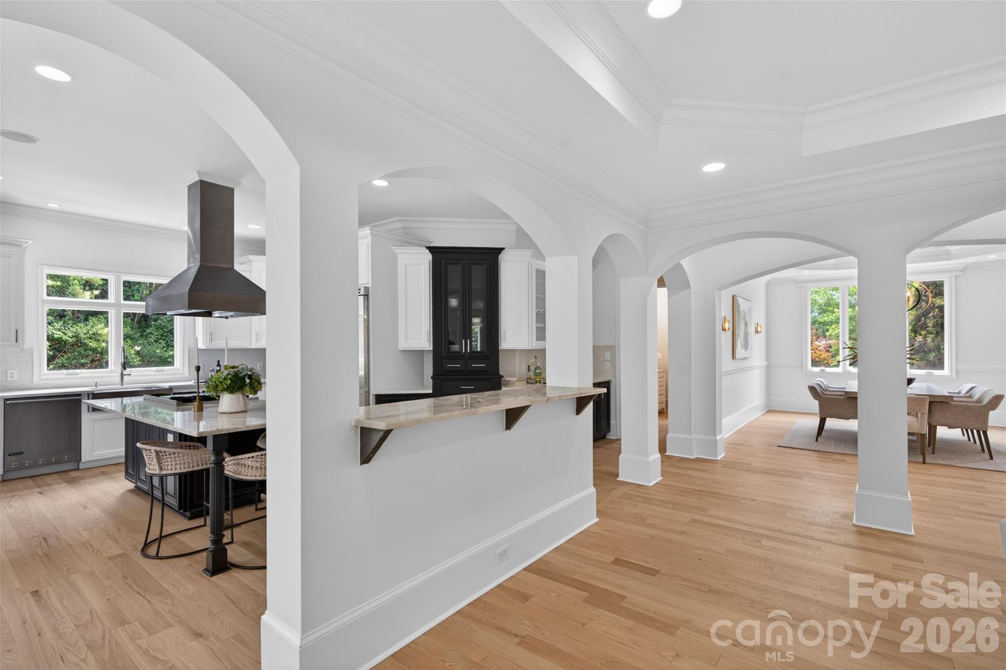 2132 Foxcroft Woods Lane — Charlotte