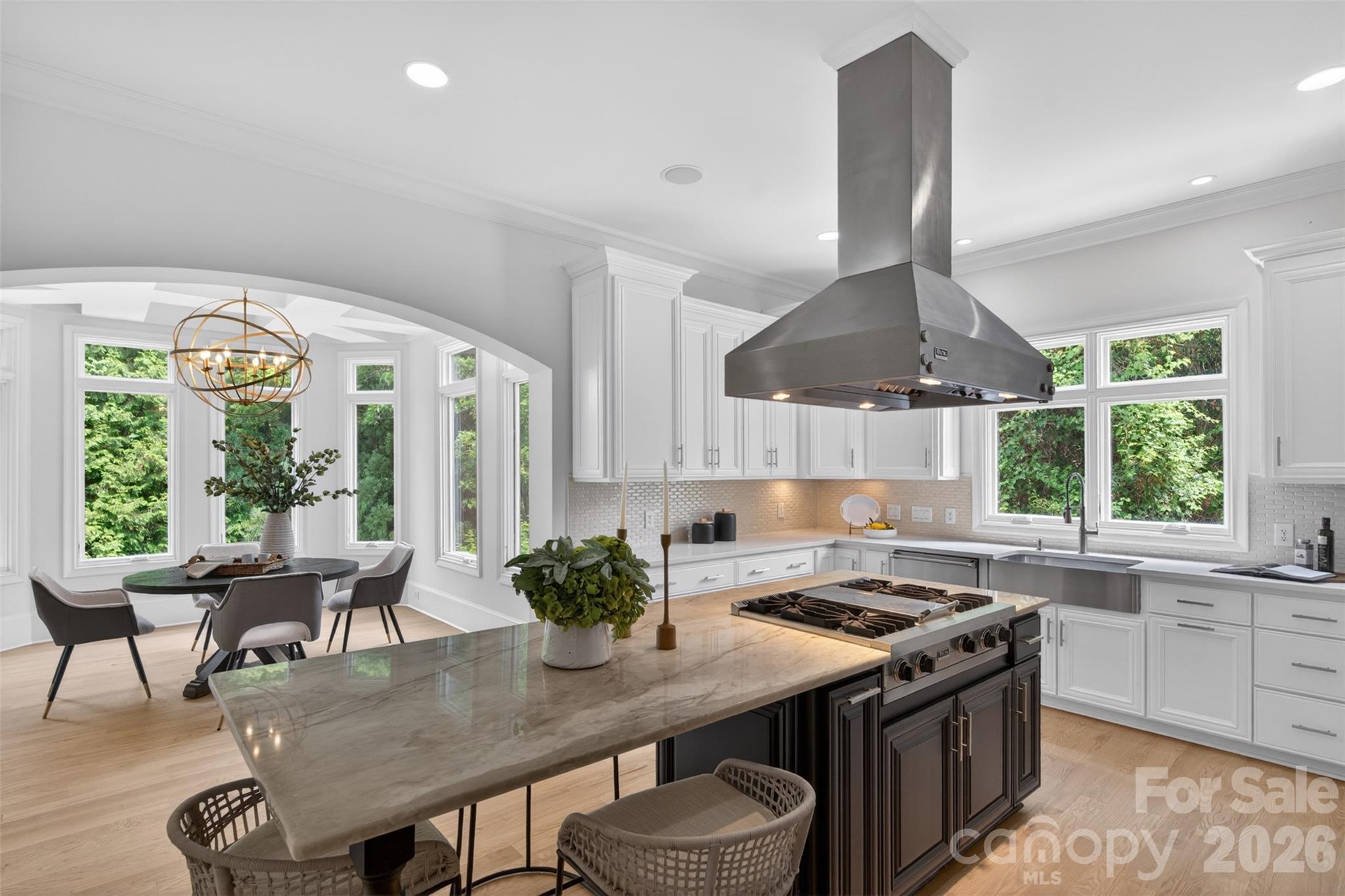 2132 Foxcroft Woods Lane — Charlotte