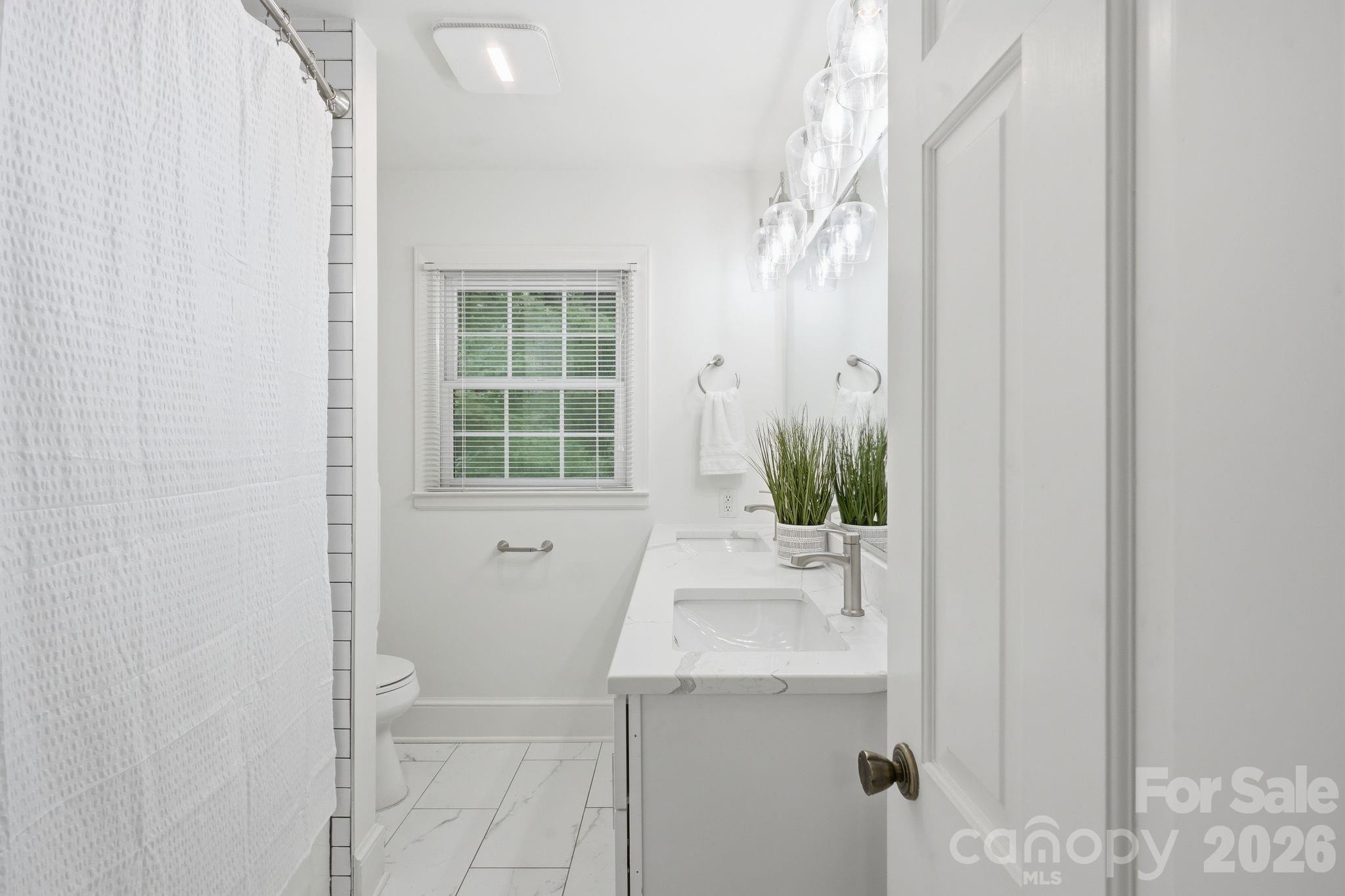926 Shady Bluff Drive — Charlotte