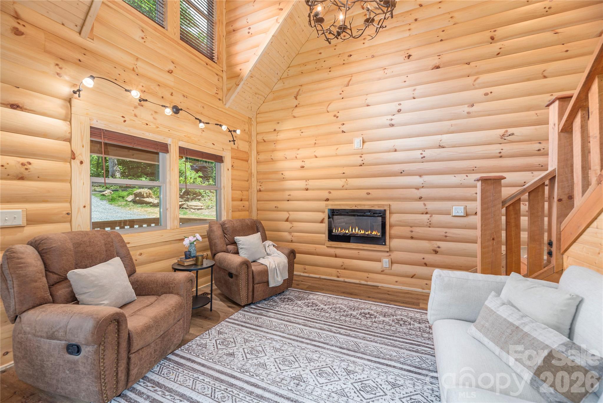 484 Twinbrook Lane — Maggie Valley