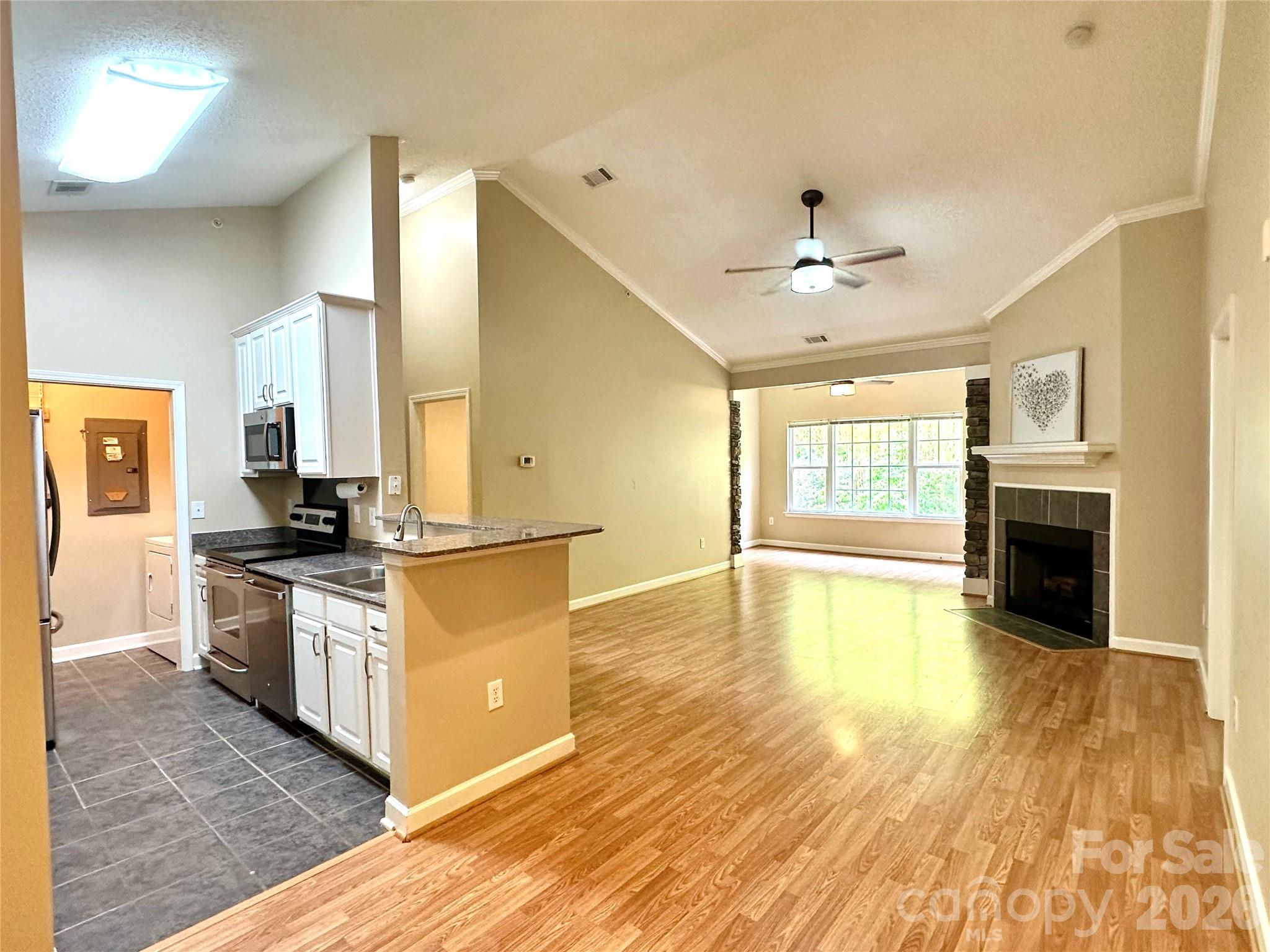 2000 Olde Eastwood Boulevard #305 — Asheville