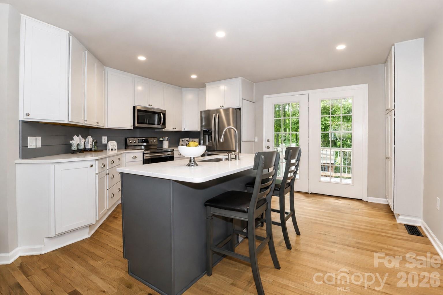 7371 Summit Drive — Denver