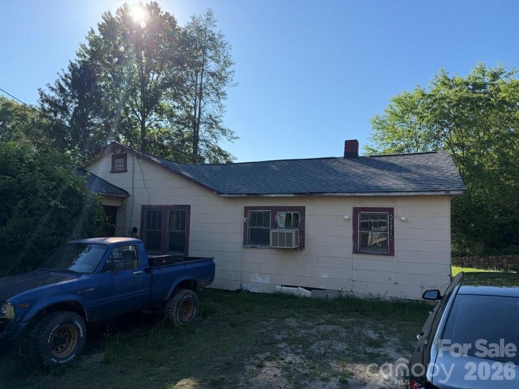 3370 Rocky Road — Lenoir