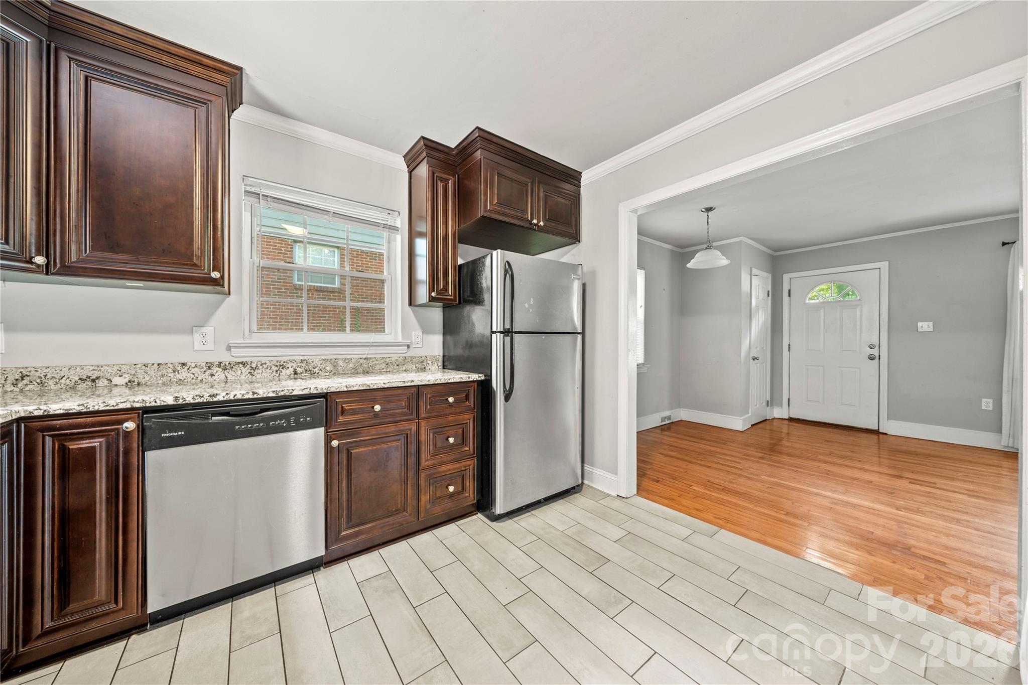 5027 Erickson Road — Charlotte