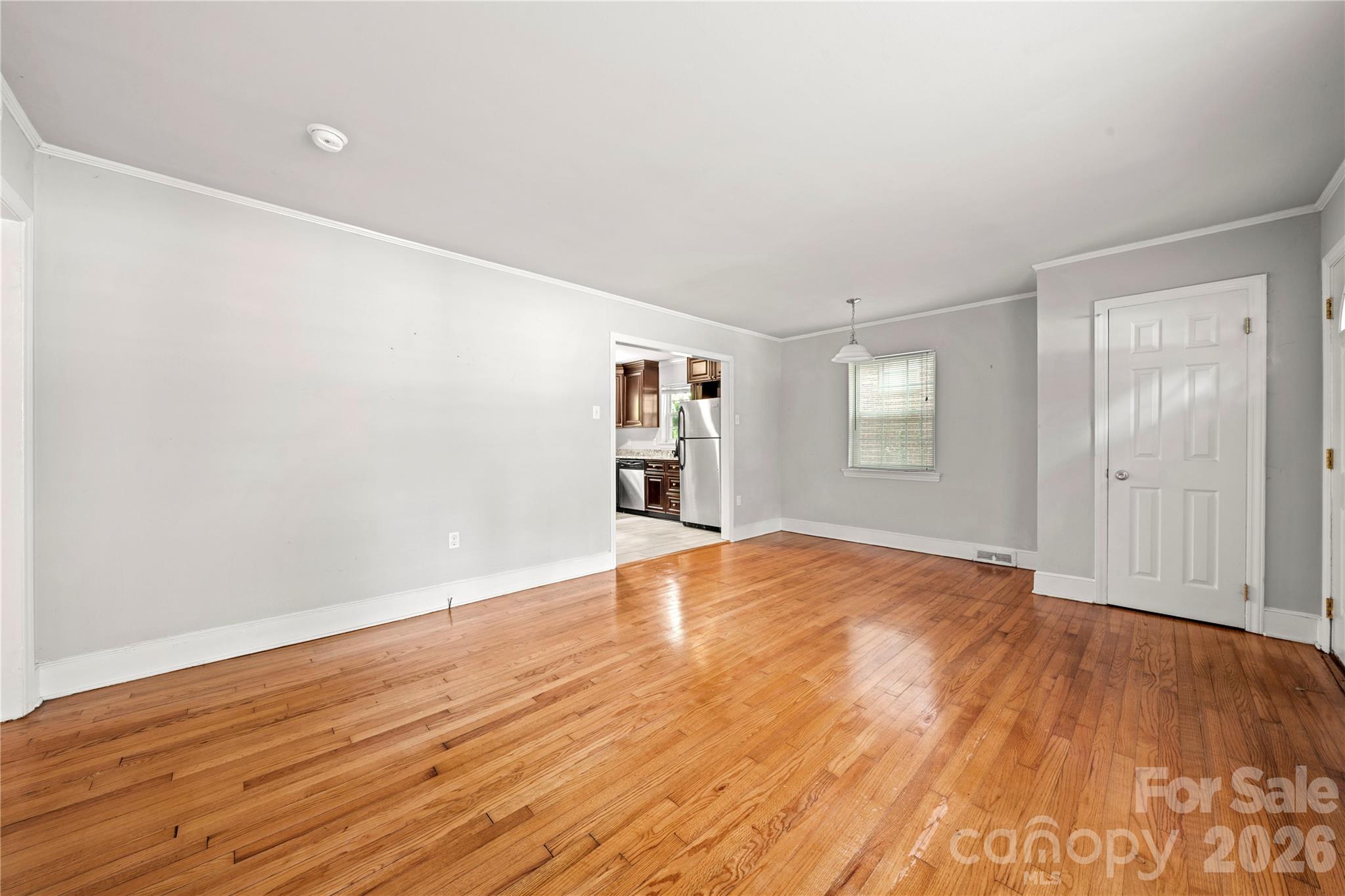 5027 Erickson Road — Charlotte