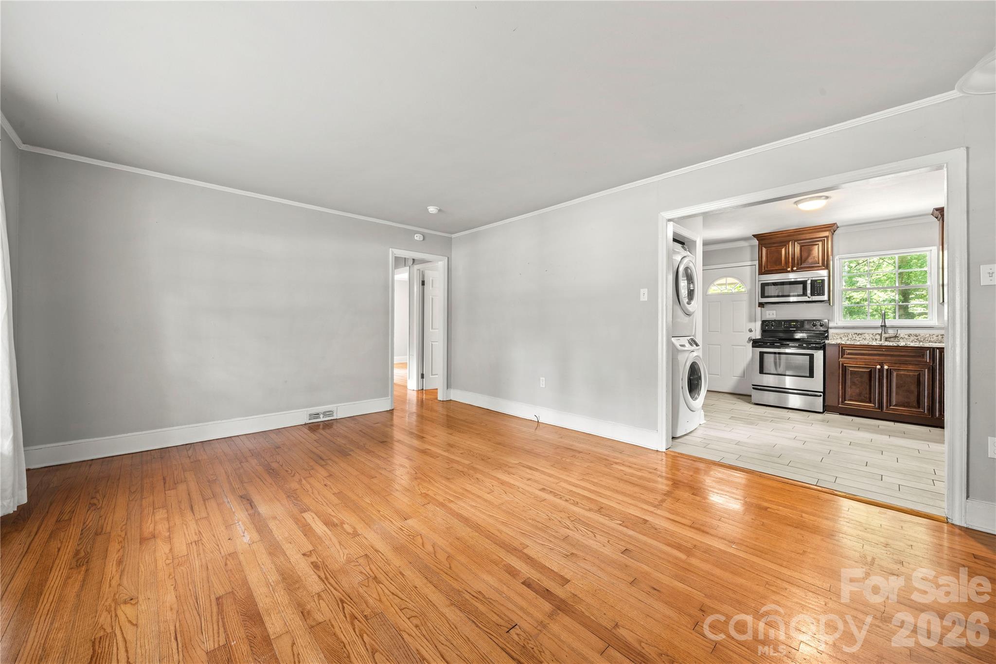 5027 Erickson Road — Charlotte