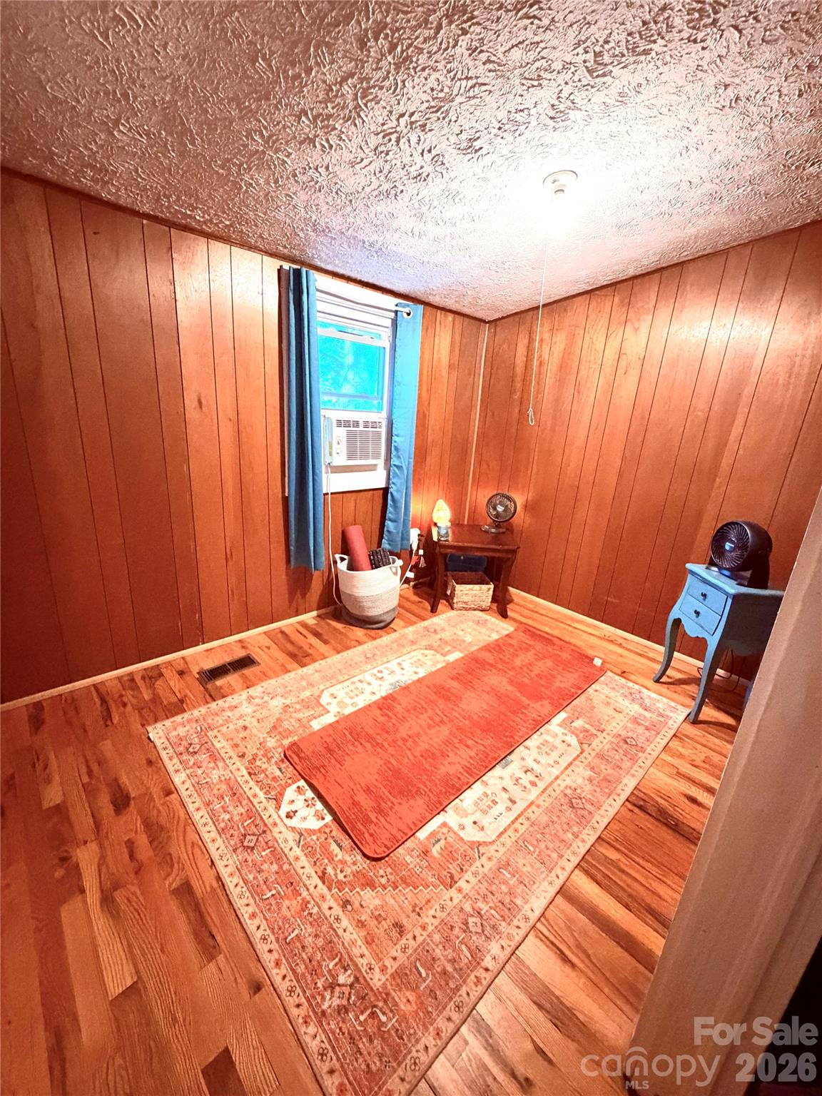 14 Border Street — Black Mountain