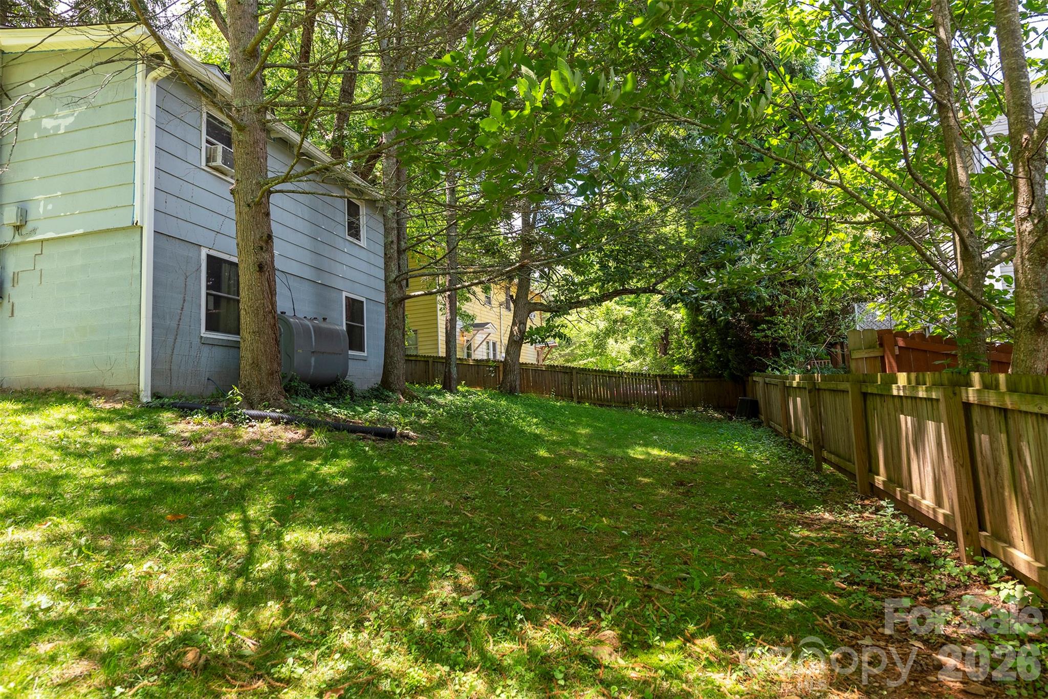 14 Border Street — Black Mountain