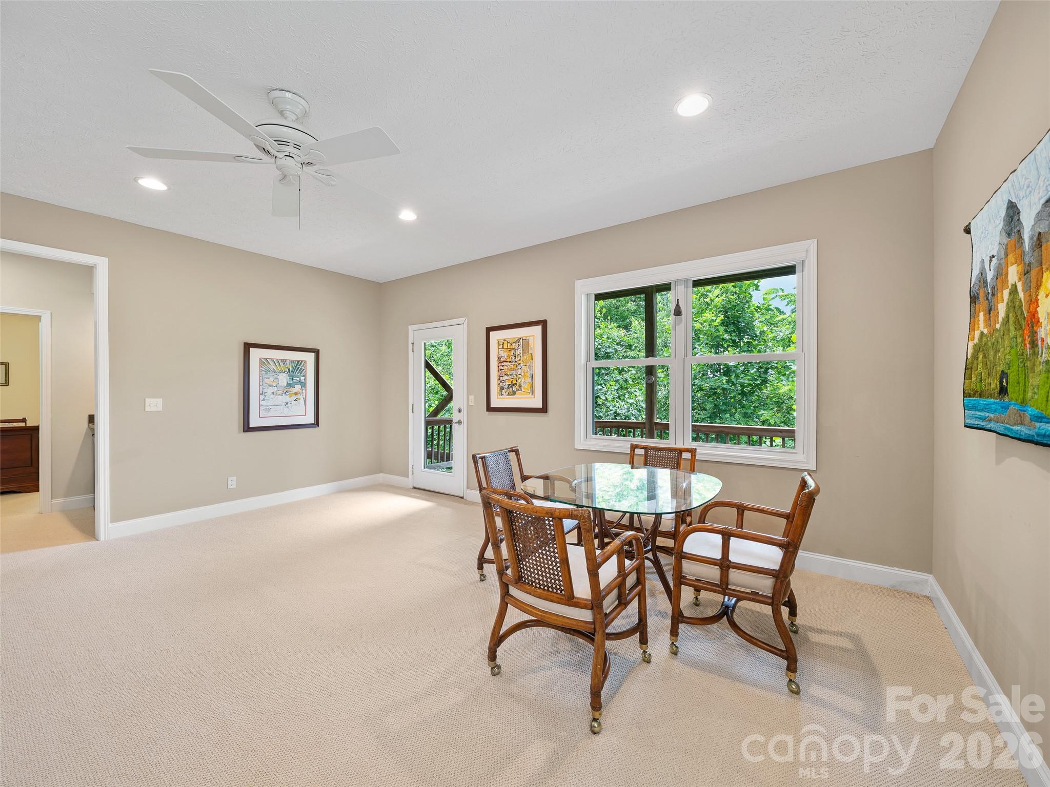 67 Ashefield Court — Hendersonville