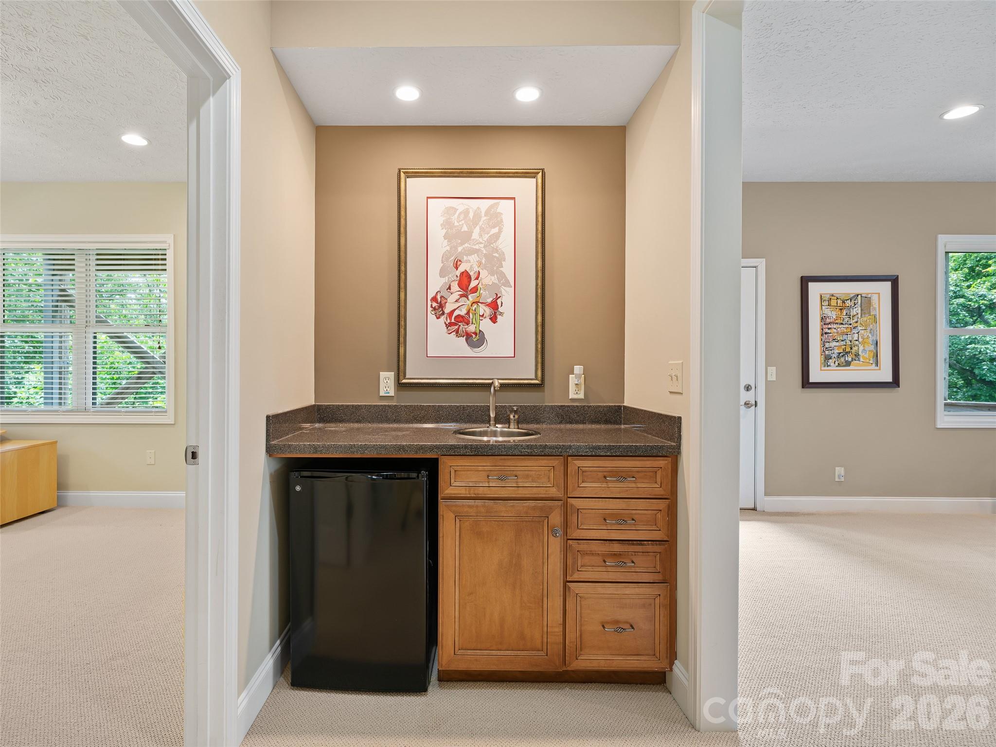 67 Ashefield Court — Hendersonville