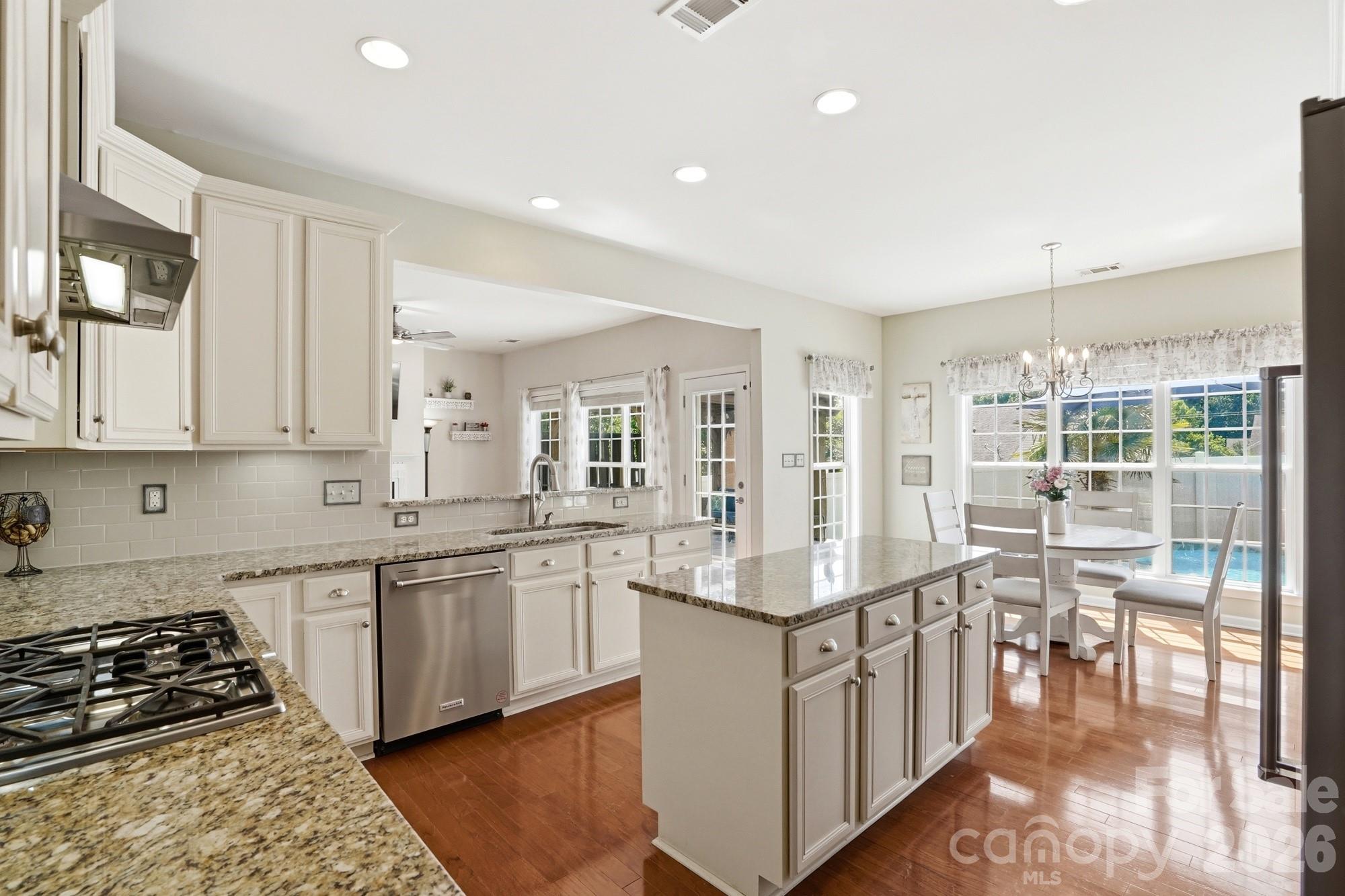 125 Louden Drive — Mooresville