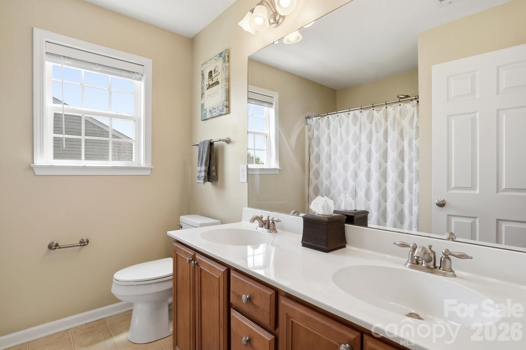 125 Louden Drive — Mooresville