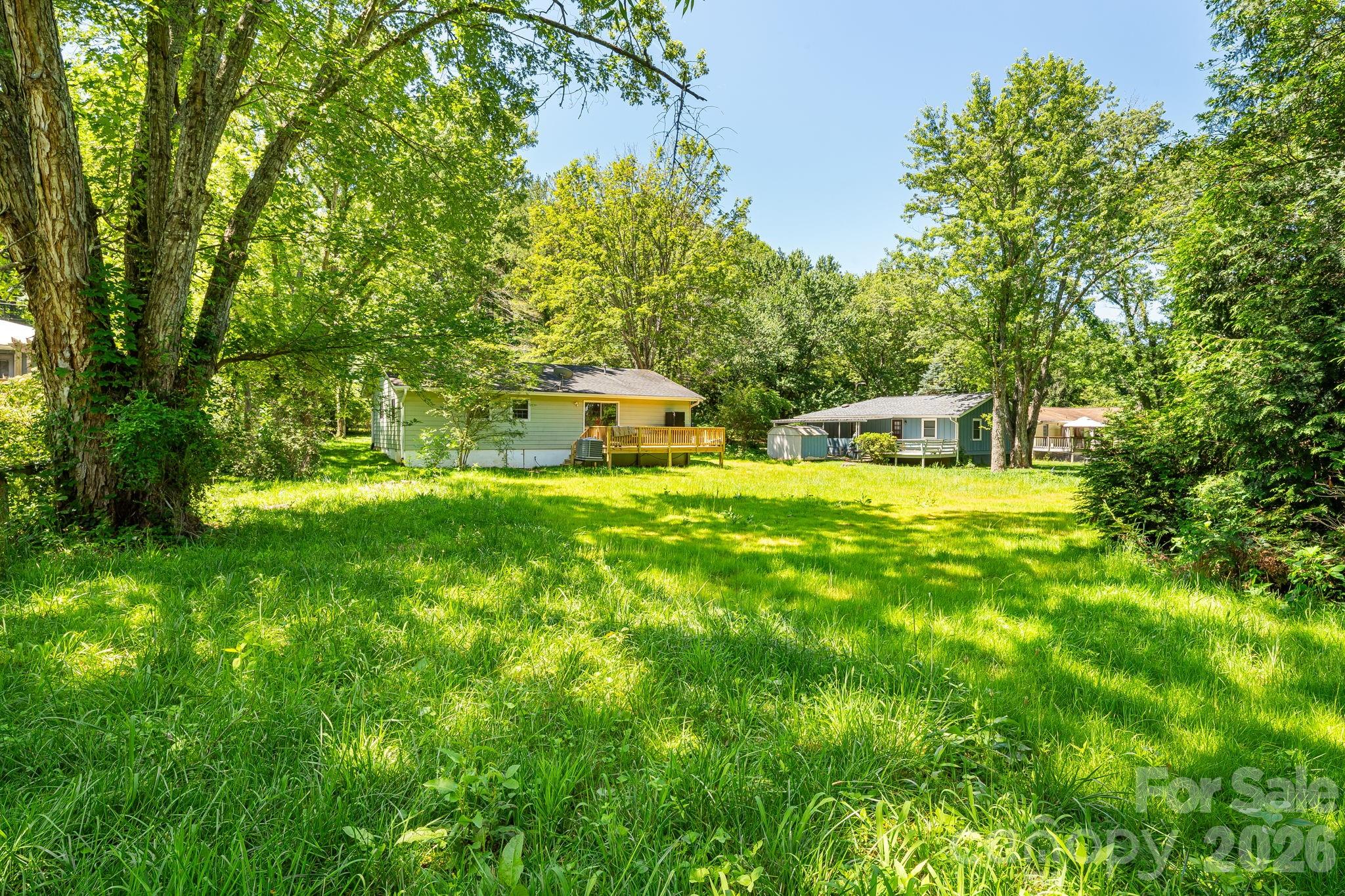 468 Beaverdam Road — Asheville