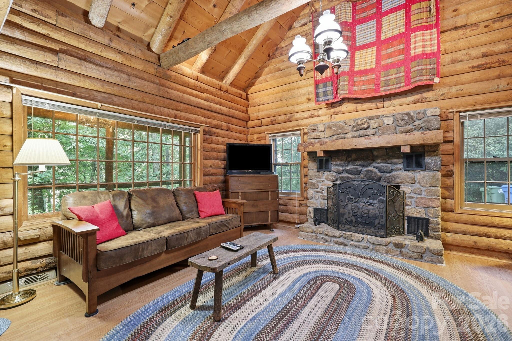3 Parkview Drive Extension — Asheville
