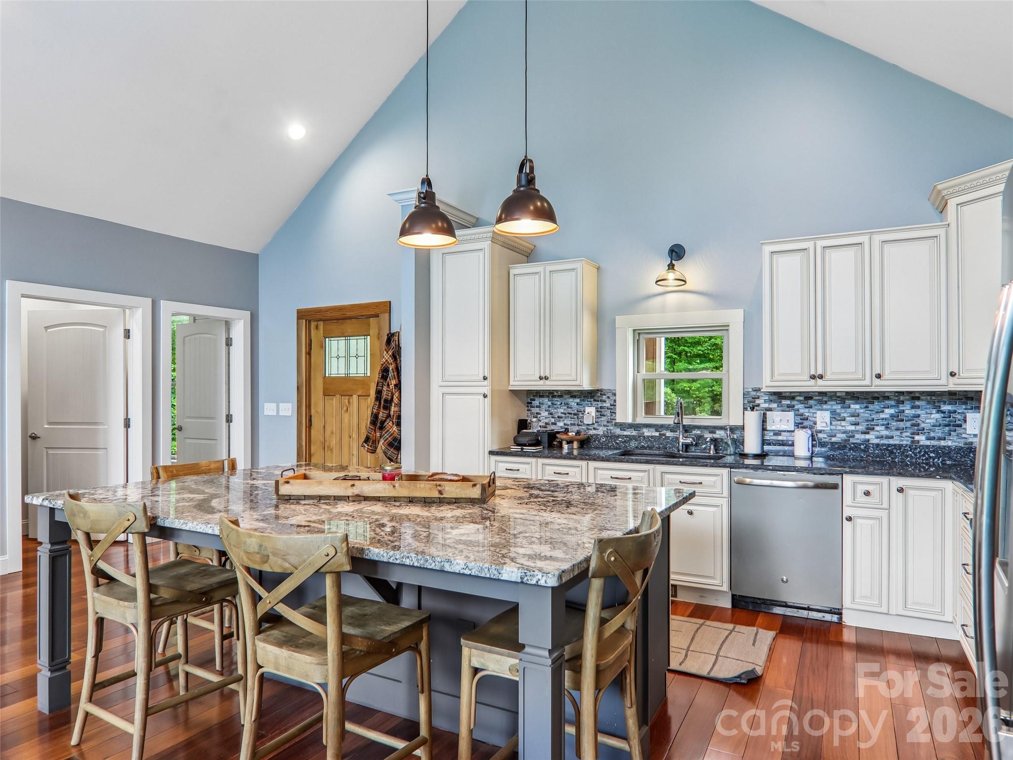 77 Willow Stone Way — Hendersonville