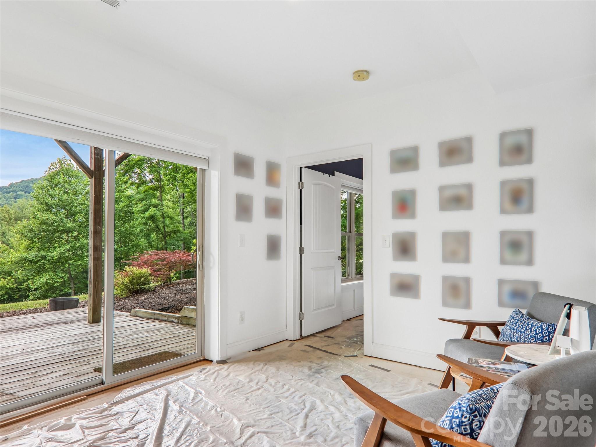 77 Willow Stone Way — Hendersonville