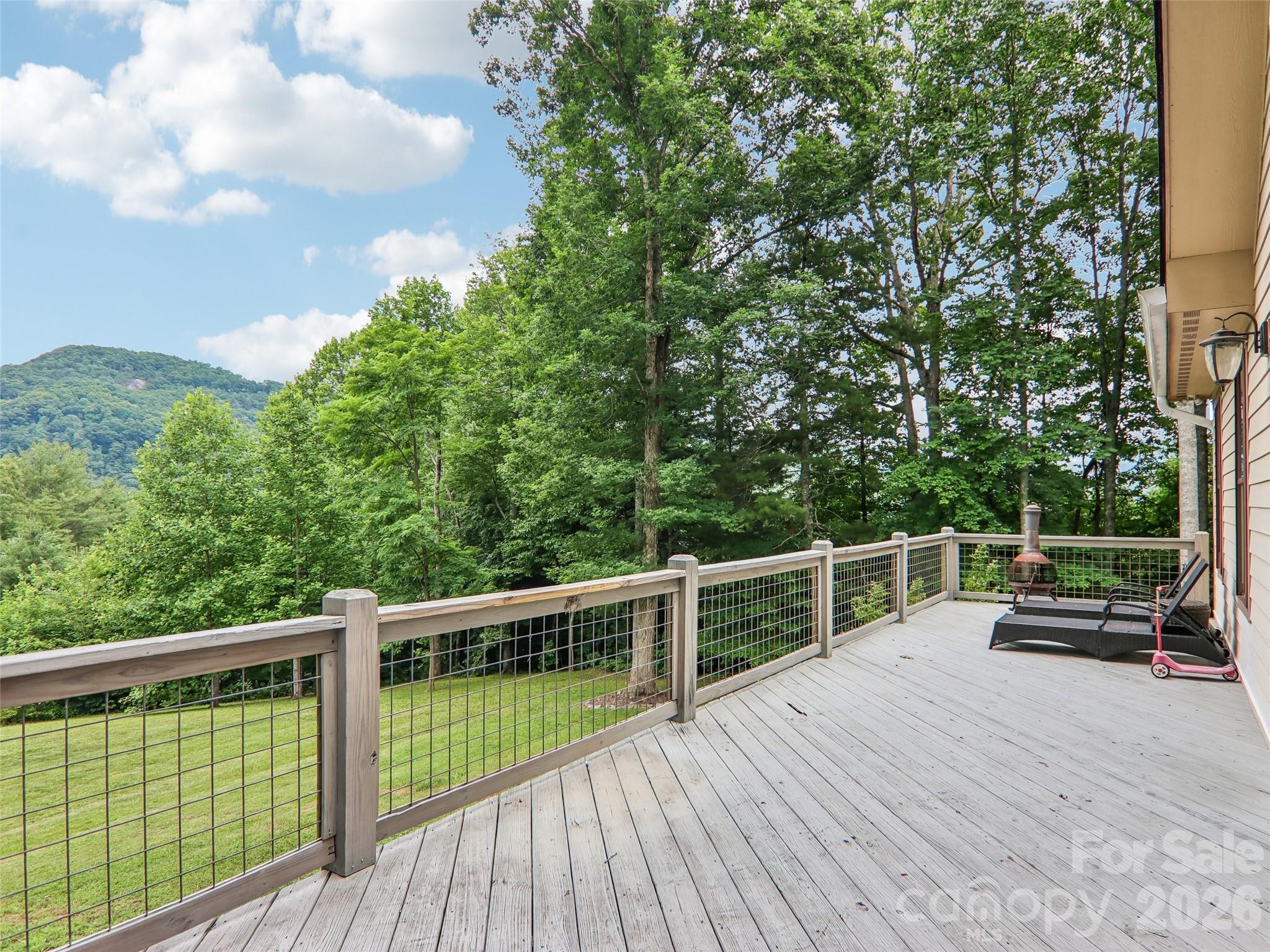 77 Willow Stone Way — Hendersonville