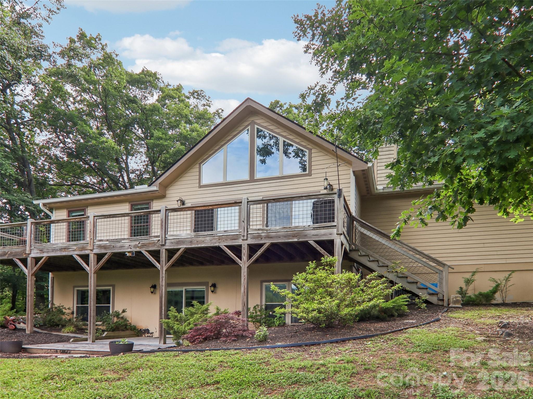 77 Willow Stone Way — Hendersonville