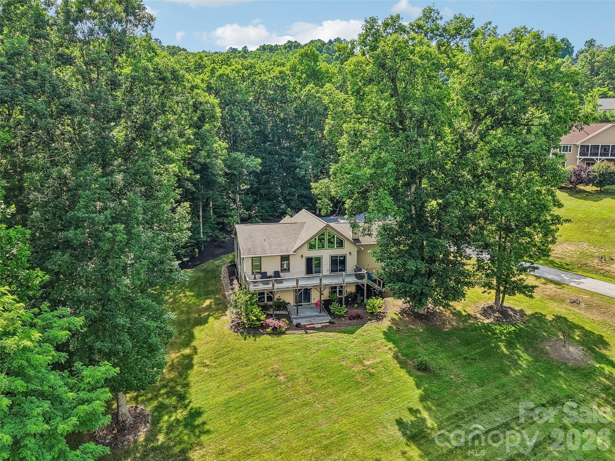 77 Willow Stone Way — Hendersonville