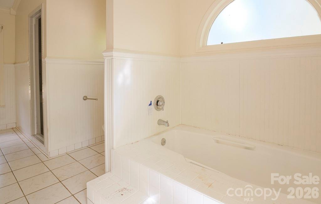 1809 Manteo Street — Fayetteville