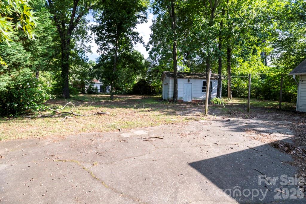 1809 Manteo Street — Fayetteville