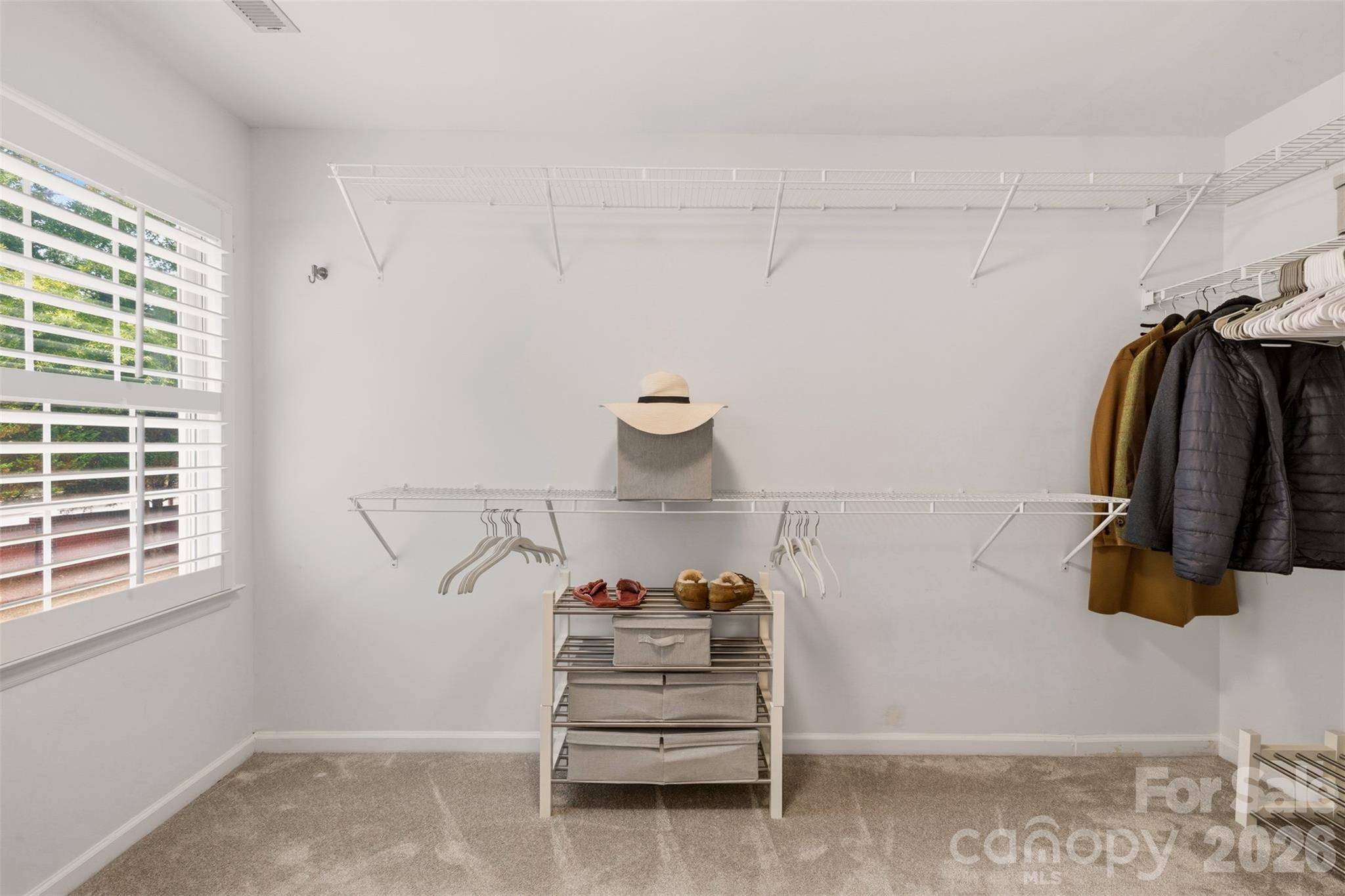 6202 Hickory Cove Lane — Charlotte