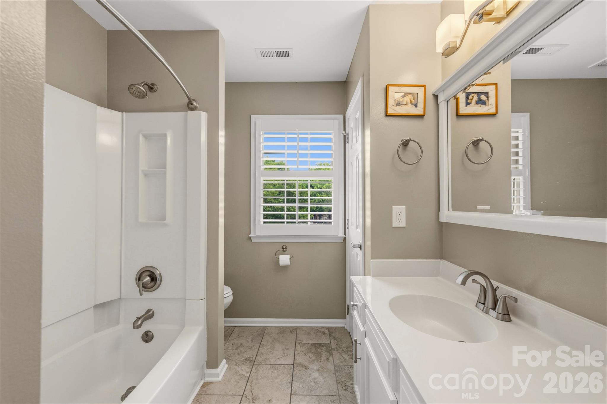 6202 Hickory Cove Lane — Charlotte