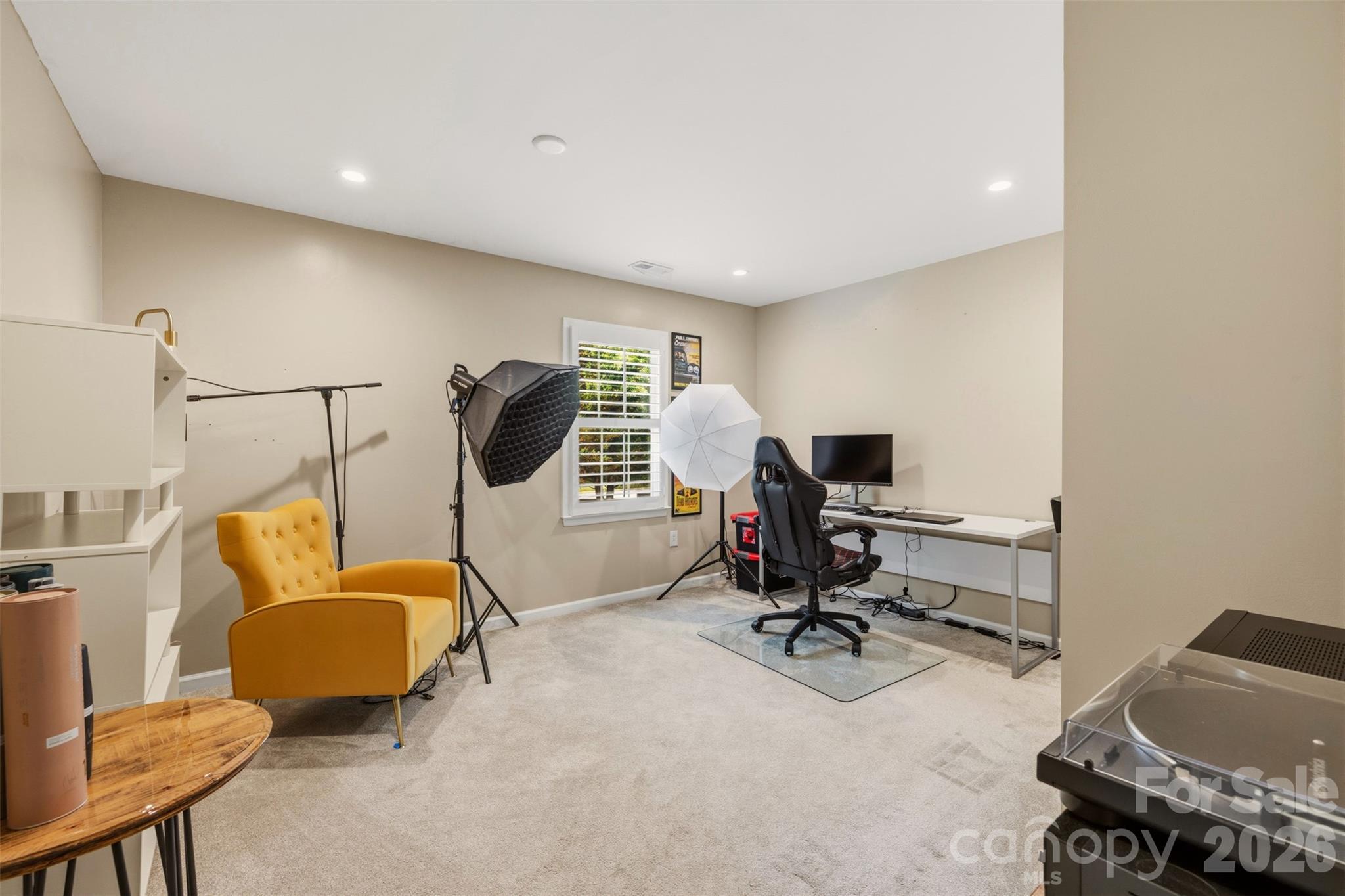 6202 Hickory Cove Lane — Charlotte