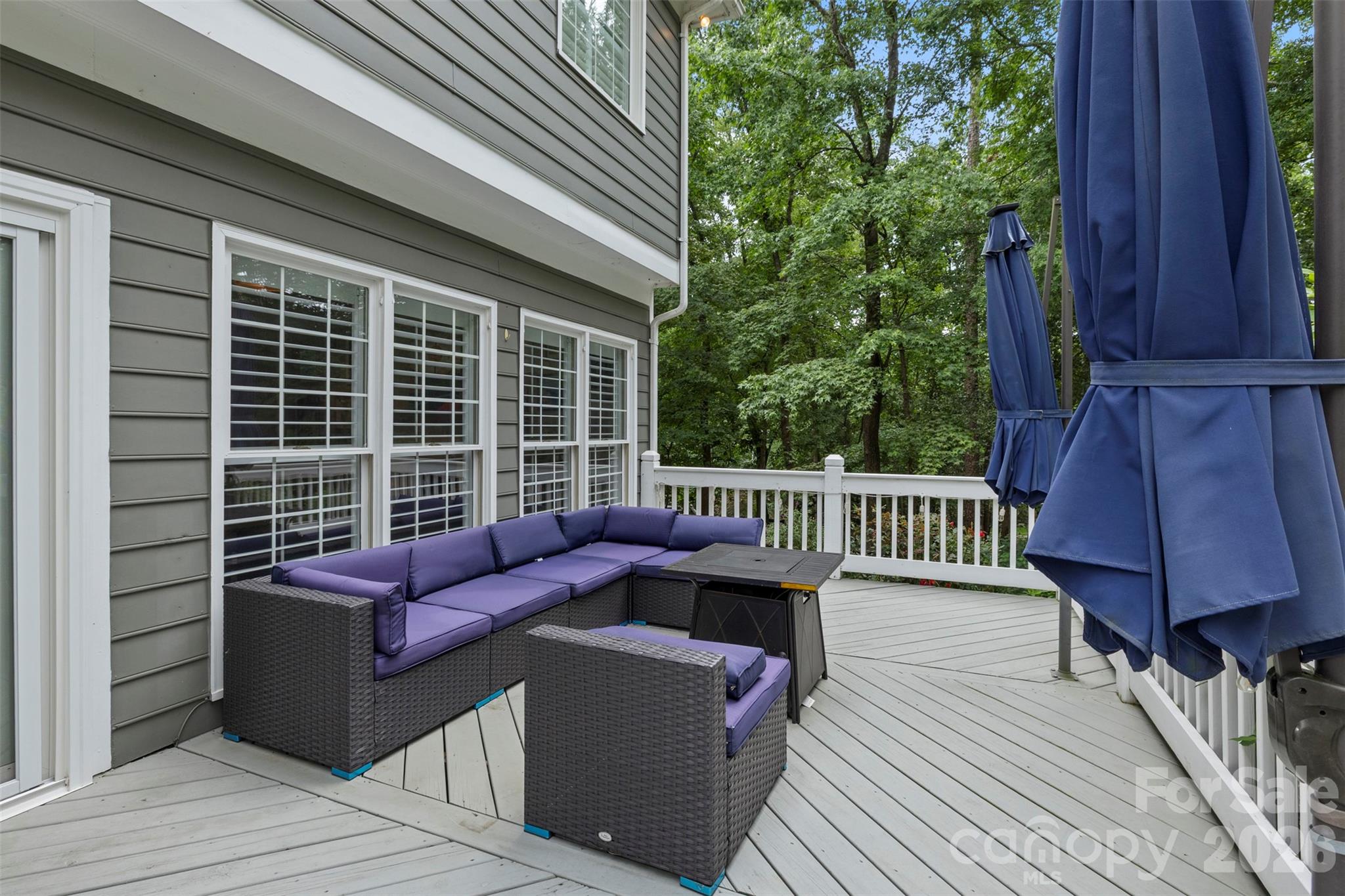 6202 Hickory Cove Lane — Charlotte